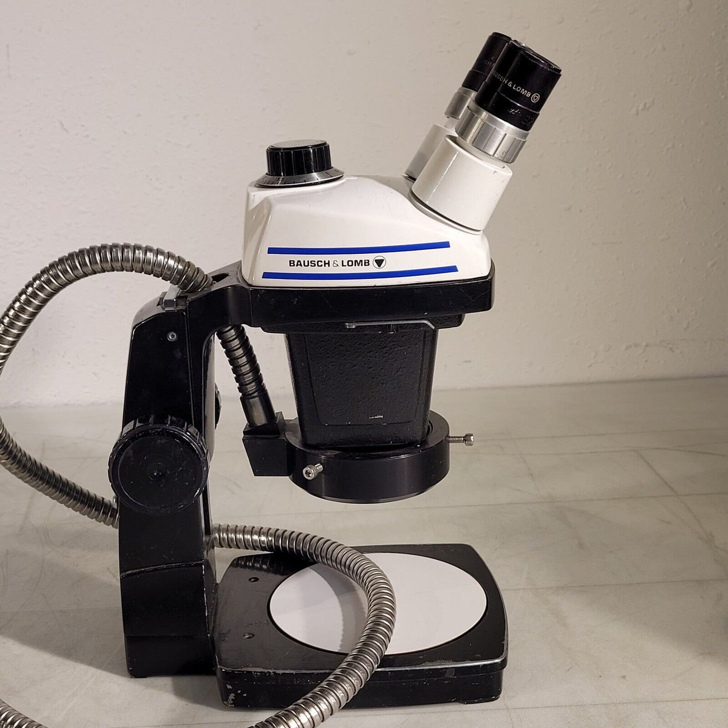 Bausch And Lomb Stereo Zoom 4 Microscope 0.7X - 3.0X With Fiberoptic Ring Light