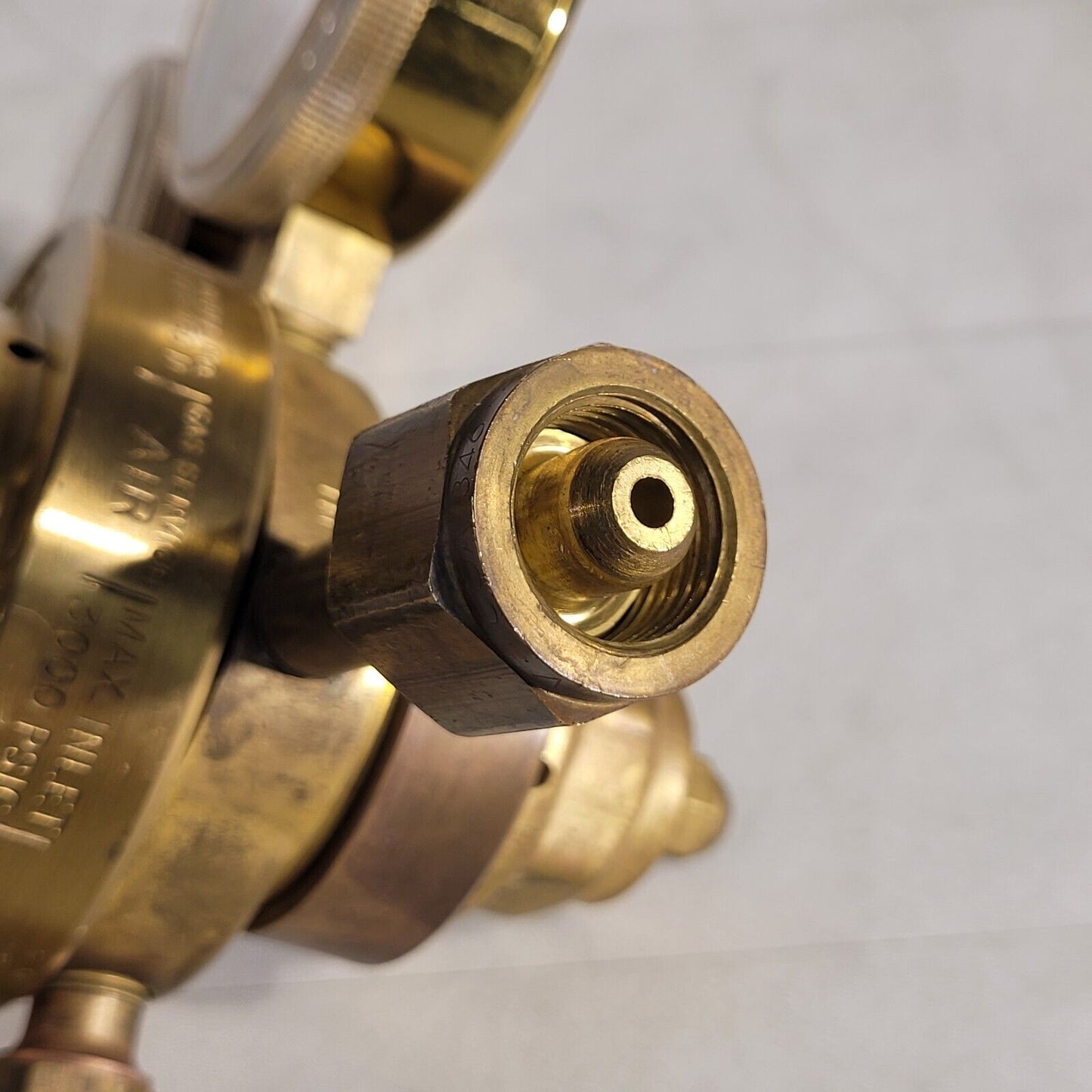 Victor VTS450D Air Pressure Regulator 3000psi Max In Female Connector