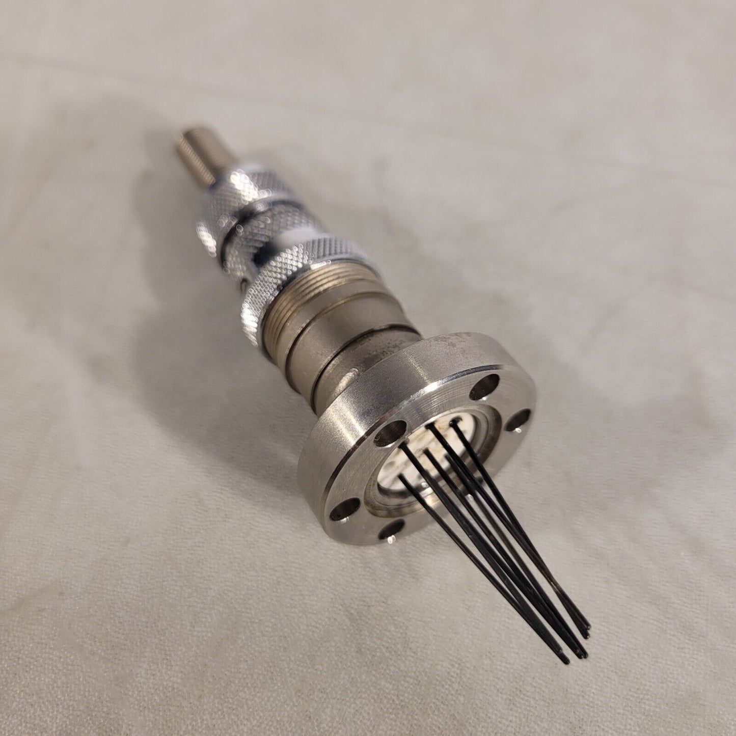 1.33" CF DN16CF Conflat Electrical Feedthrough 7 Pin UHV Ultra High Vacuum