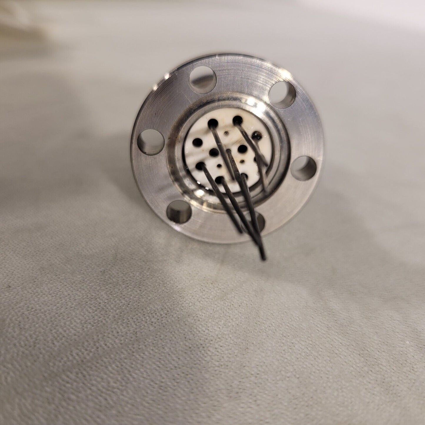 1.33" CF DN16CF Conflat Electrical Feedthrough 7 Pin UHV Ultra High Vacuum