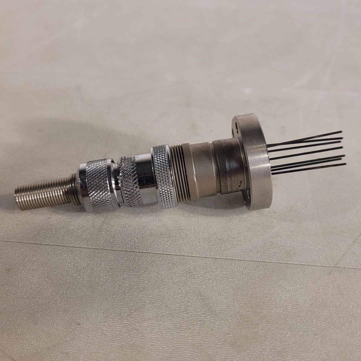 1.33" CF DN16CF Conflat Electrical Feedthrough 7 Pin UHV Ultra High Vacuum