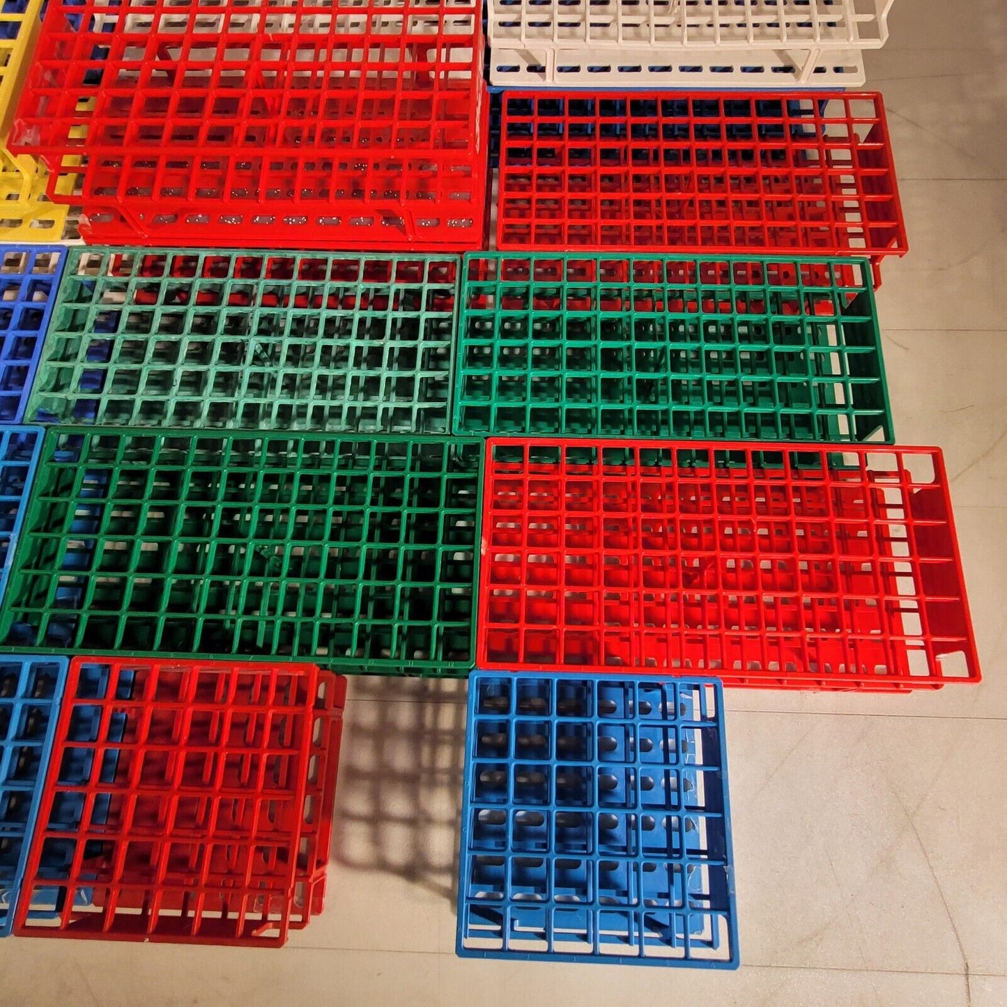 Lot Of Nalgene Plastic Sample Vial Tube Racks 30 Racks Holding 72, 5 Holding 36