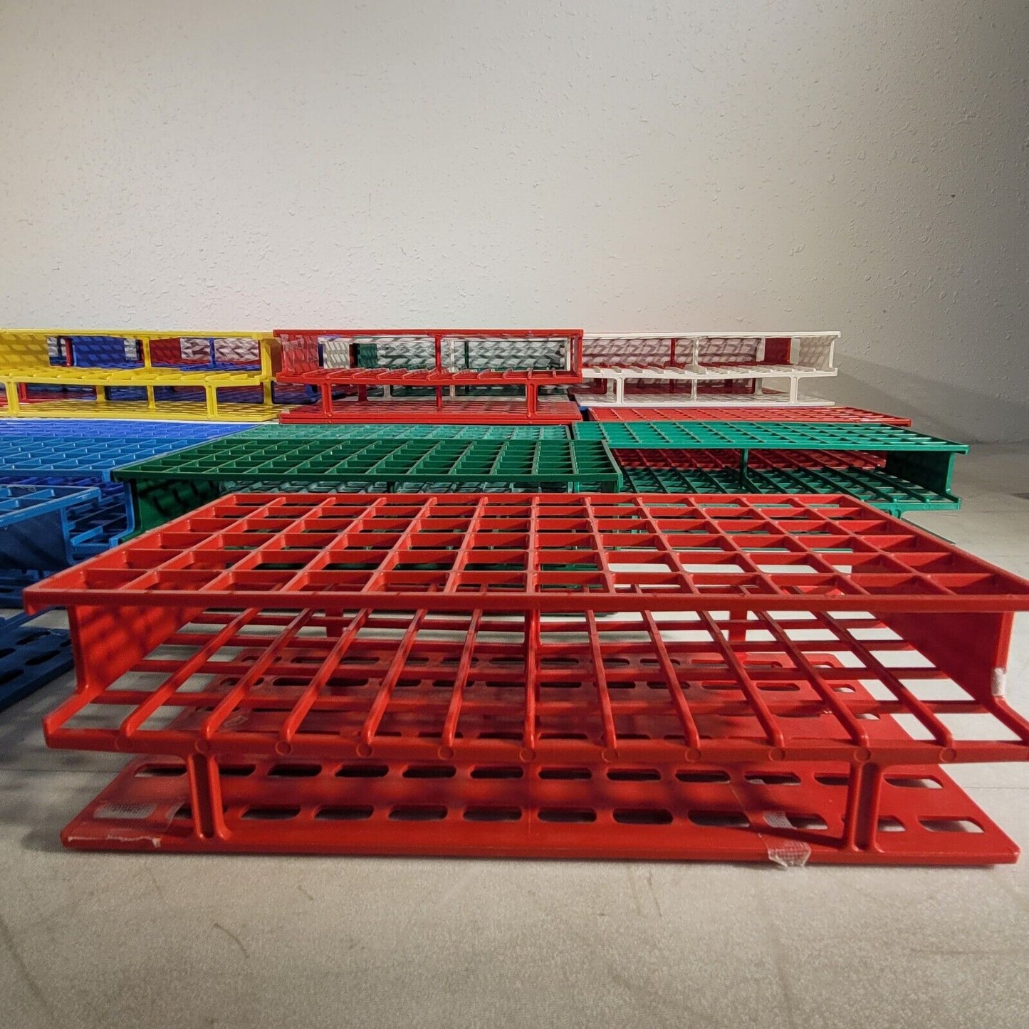 Lot Of Nalgene Plastic Sample Vial Tube Racks 30 Racks Holding 72, 5 Holding 36