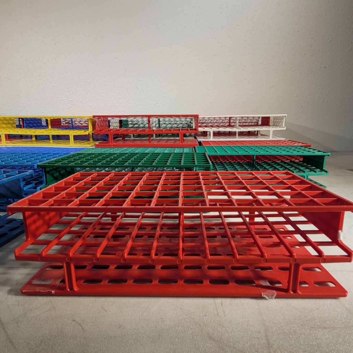 Lot Of Nalgene Plastic Sample Vial Tube Racks 30 Racks Holding 72, 5 Holding 36