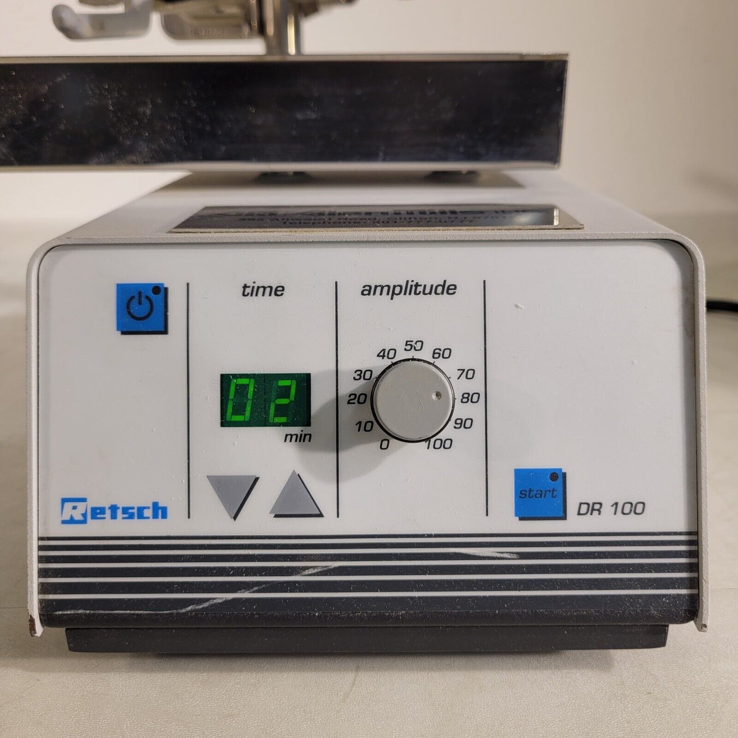Retsch DR100 Lab Vibratory Feeder 15-40 70.937.006 Loader Allocation Device