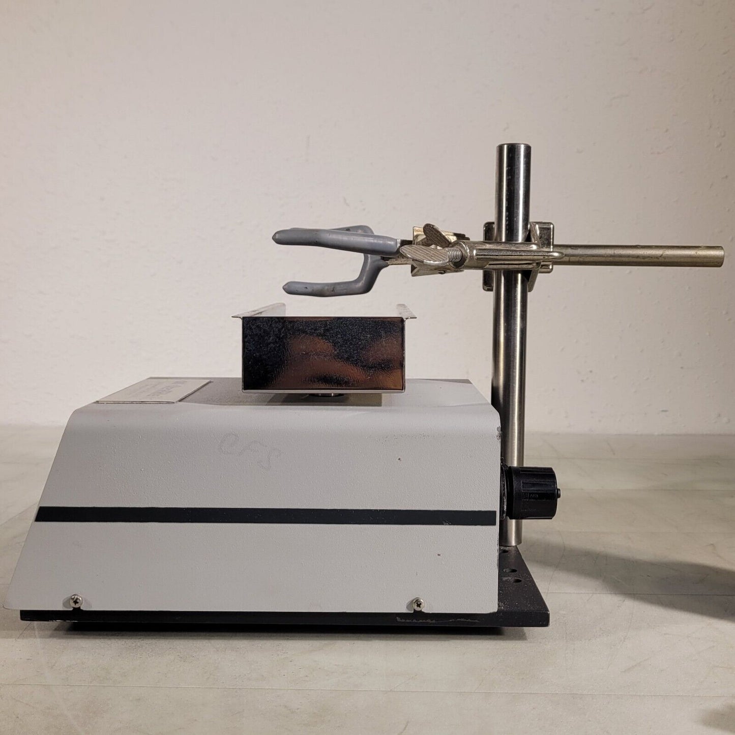 Retsch DR100 Lab Vibratory Feeder 15-40 70.937.006 Loader Allocation Device