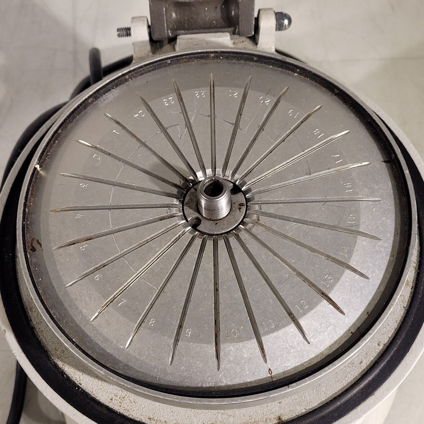 Damon IEC MB Centrifuge Micro Hematocrit w/ 275 Rotor