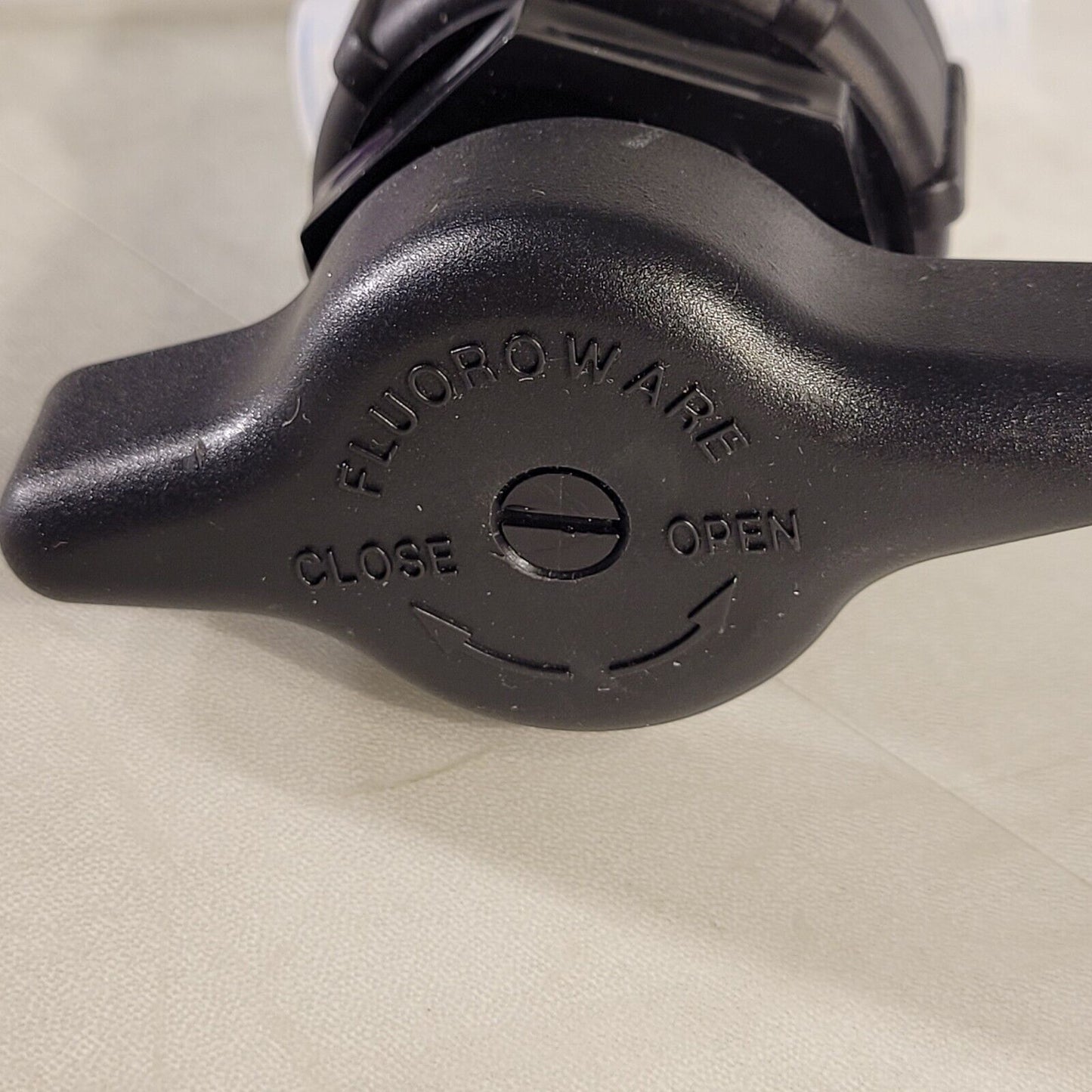 Entegris Flowware 1032-006 PTFE 90 Degree Fluid Ball Valve 1/2-20 Threads