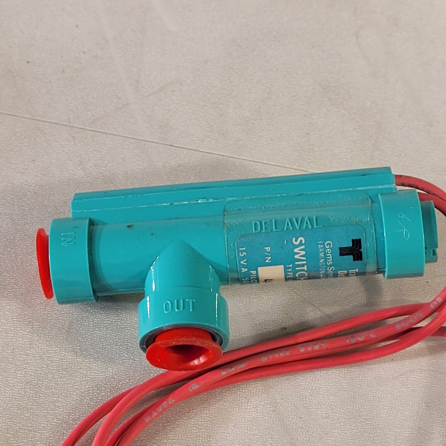 Transamerica Delaval Gems Sensors Switch-Flow FS-4 44718 Flow Switch Pilot Duty