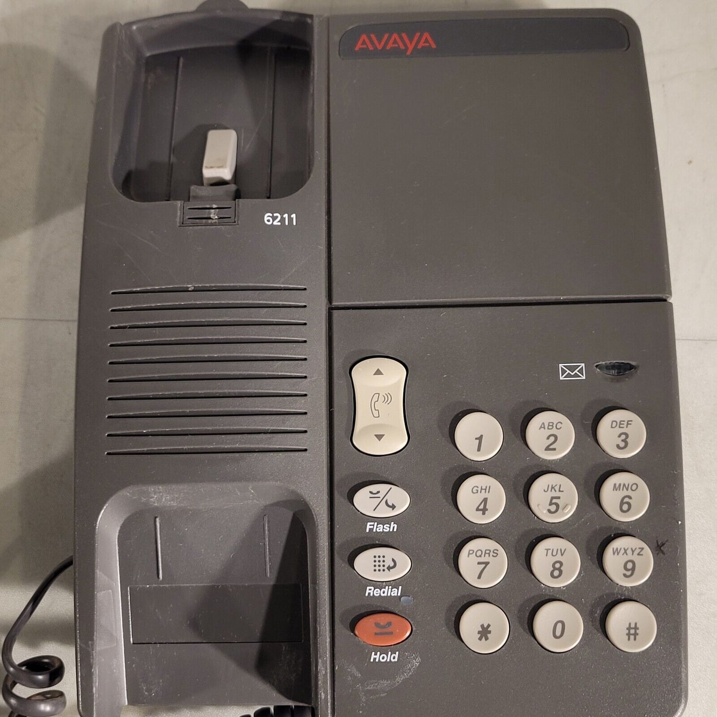 Avaya 6211 Desktop Phone Single Line Analog 6211A01B(90)-323