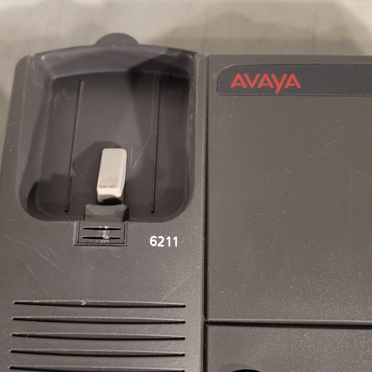 Avaya 6211 Desktop Phone Single Line Analog 6211A01B(90)-323