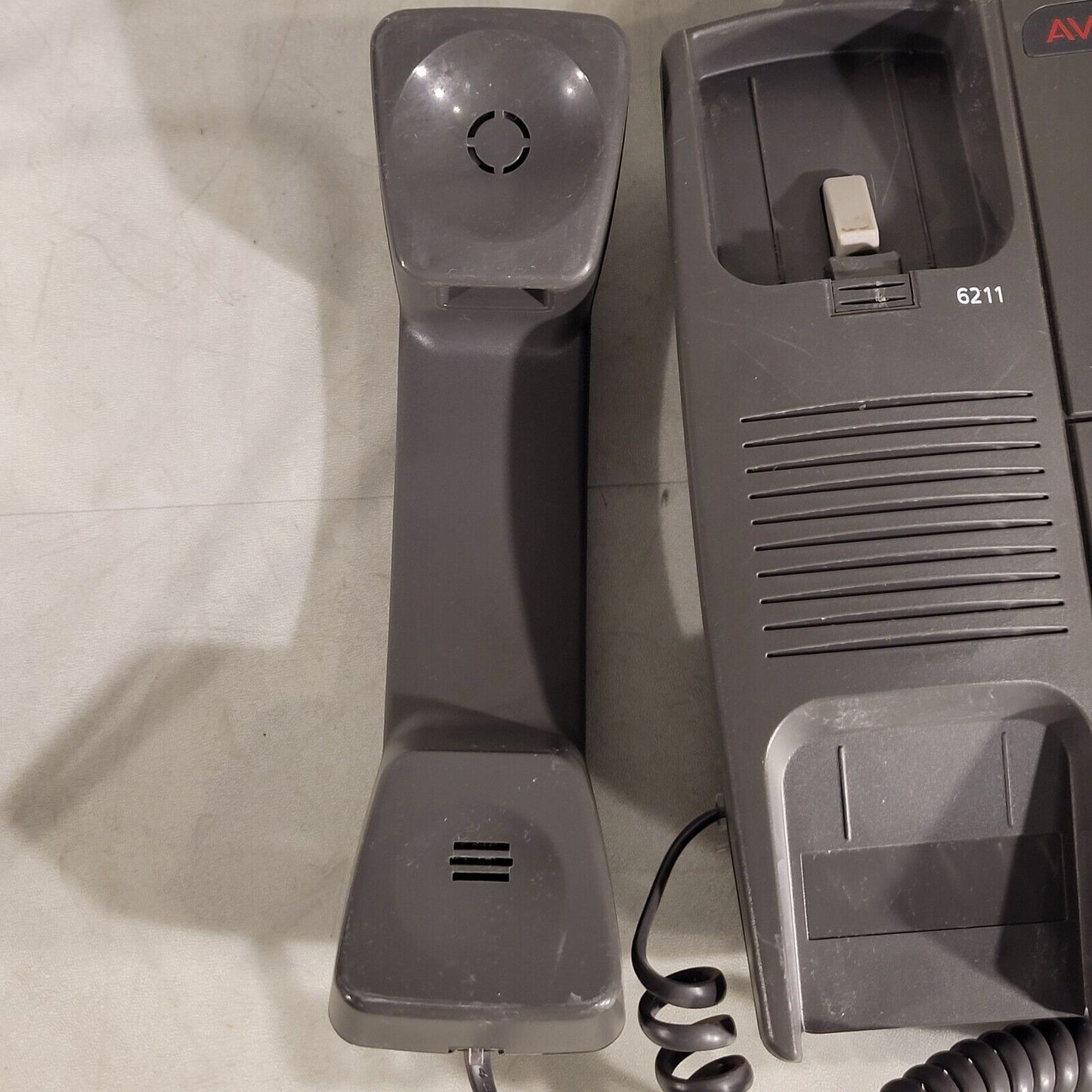 Avaya 6211 Desktop Phone Single Line Analog 6211A01B(90)-323