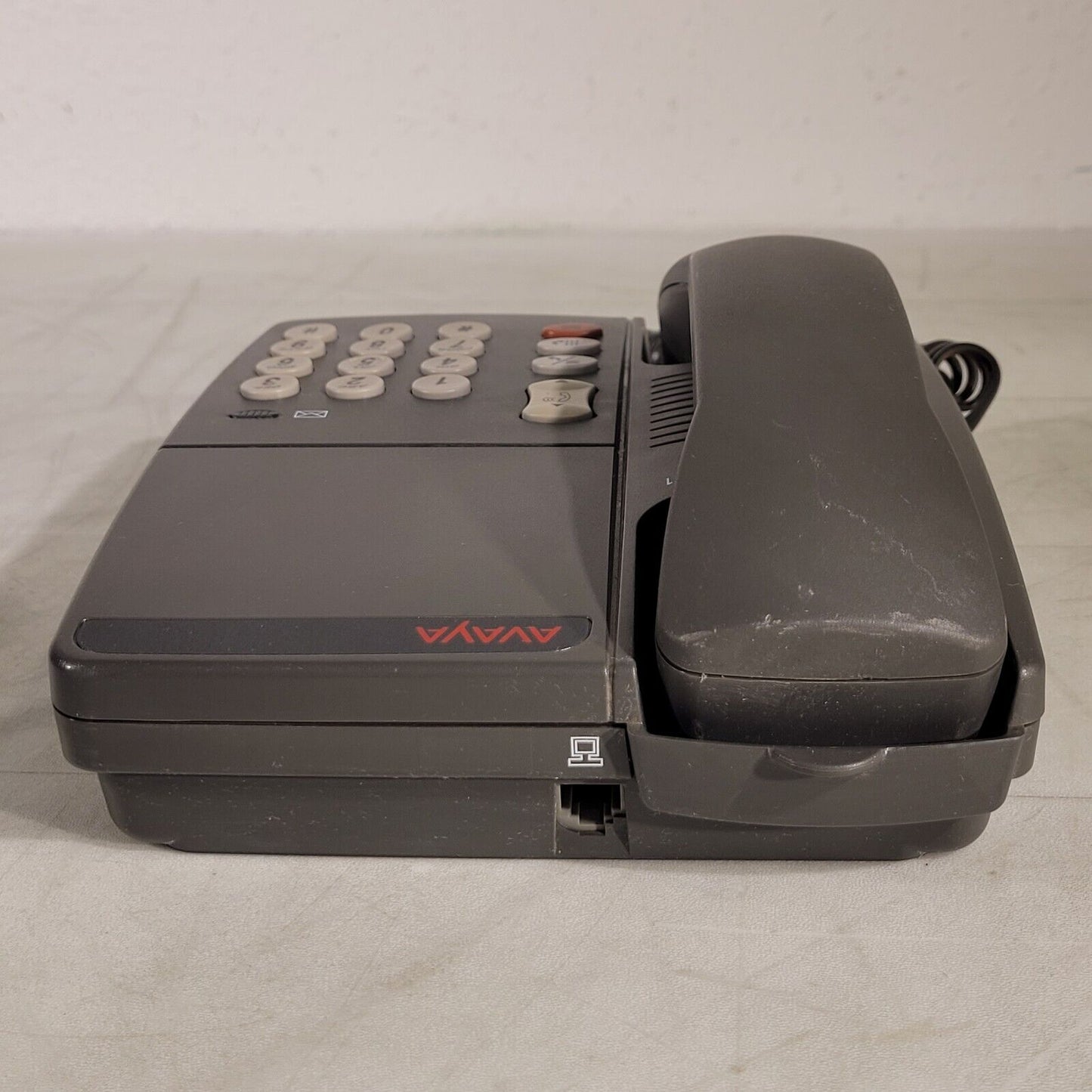 Avaya 6211 Desktop Phone Single Line Analog 6211A01B(90)-323