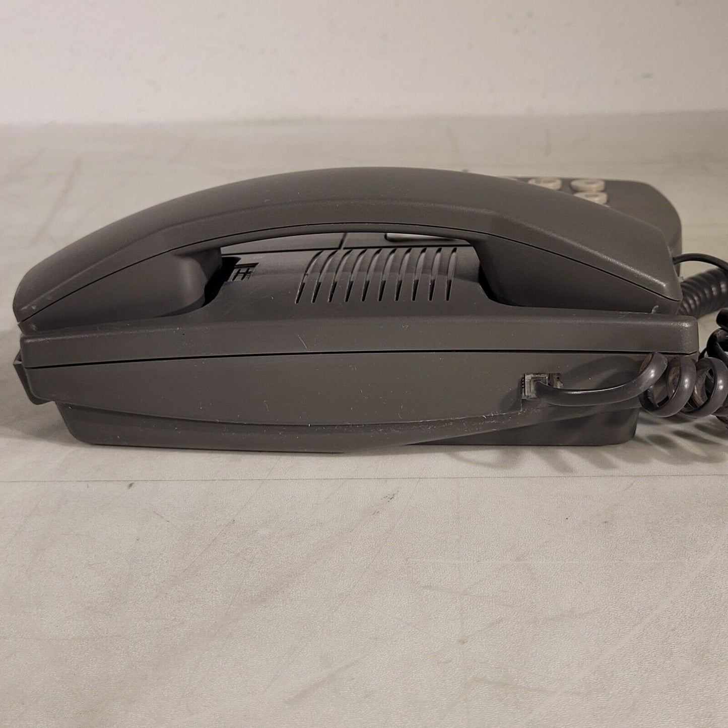 Avaya 6211 Desktop Phone Single Line Analog 6211A01B(90)-323