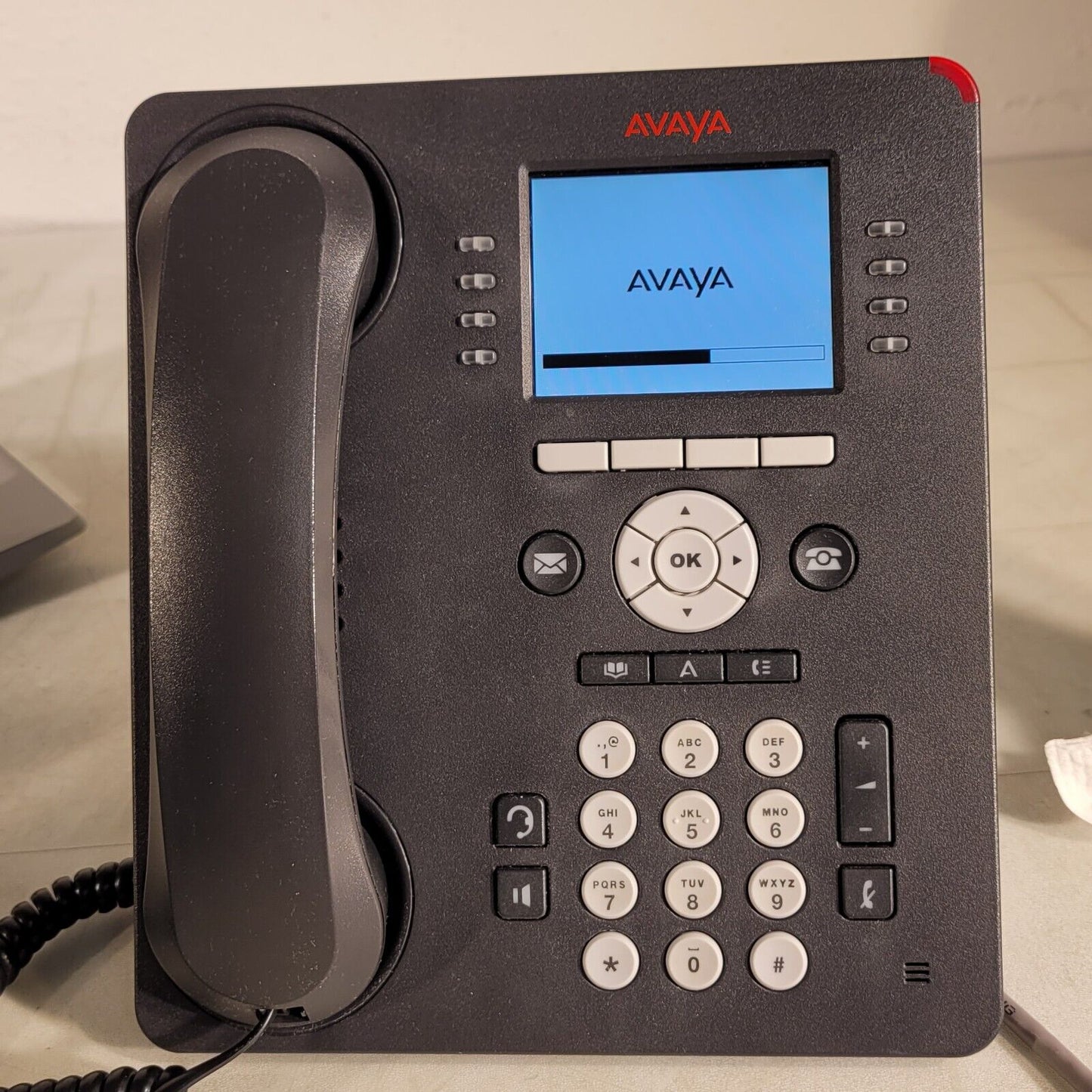 Avaya 9611G IP Deskphone For Parts Admin Code Unknown Color Display