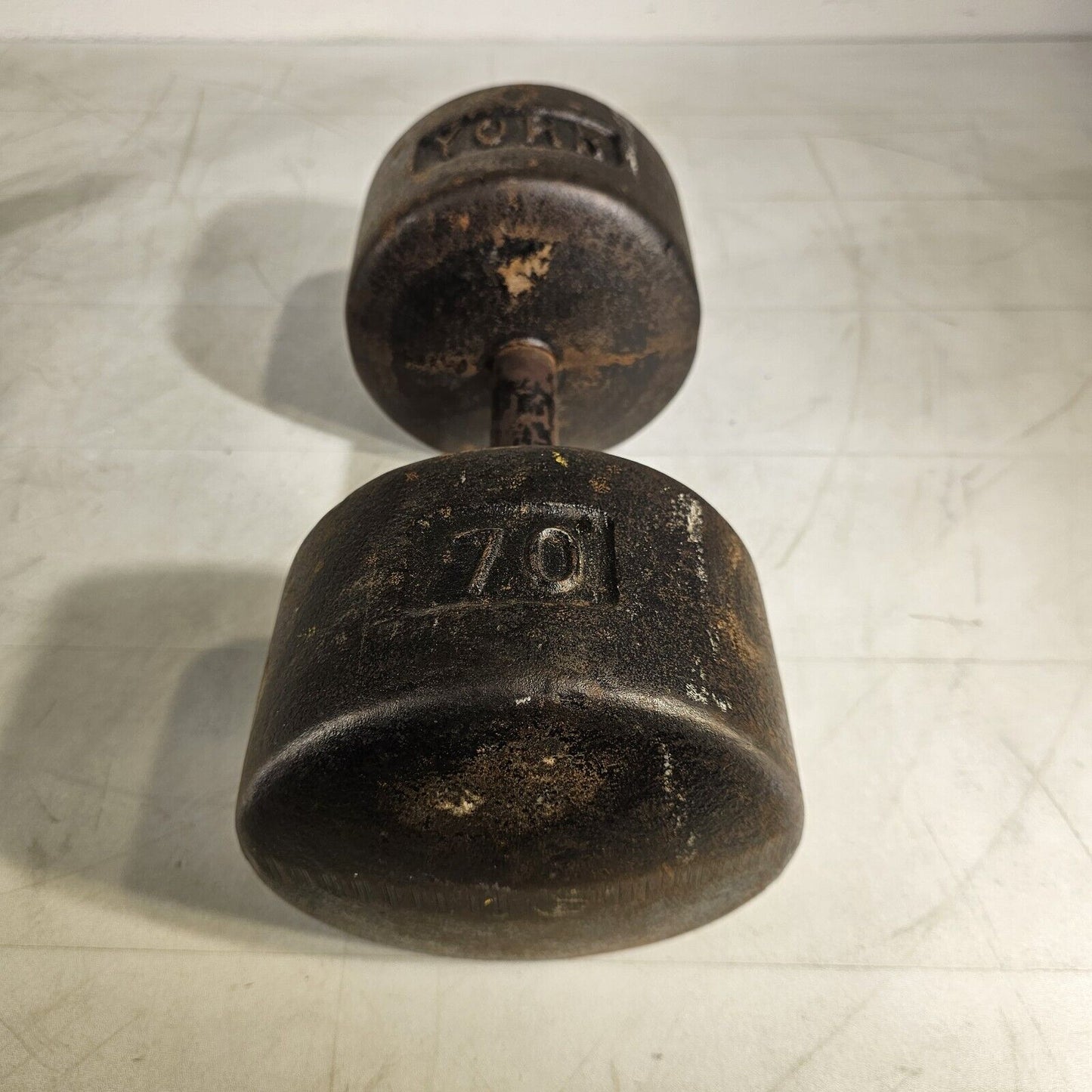 Vintage York 70lb SINGLE Cast Iron Ben Dumbbell USA Rare Roundhead Weight