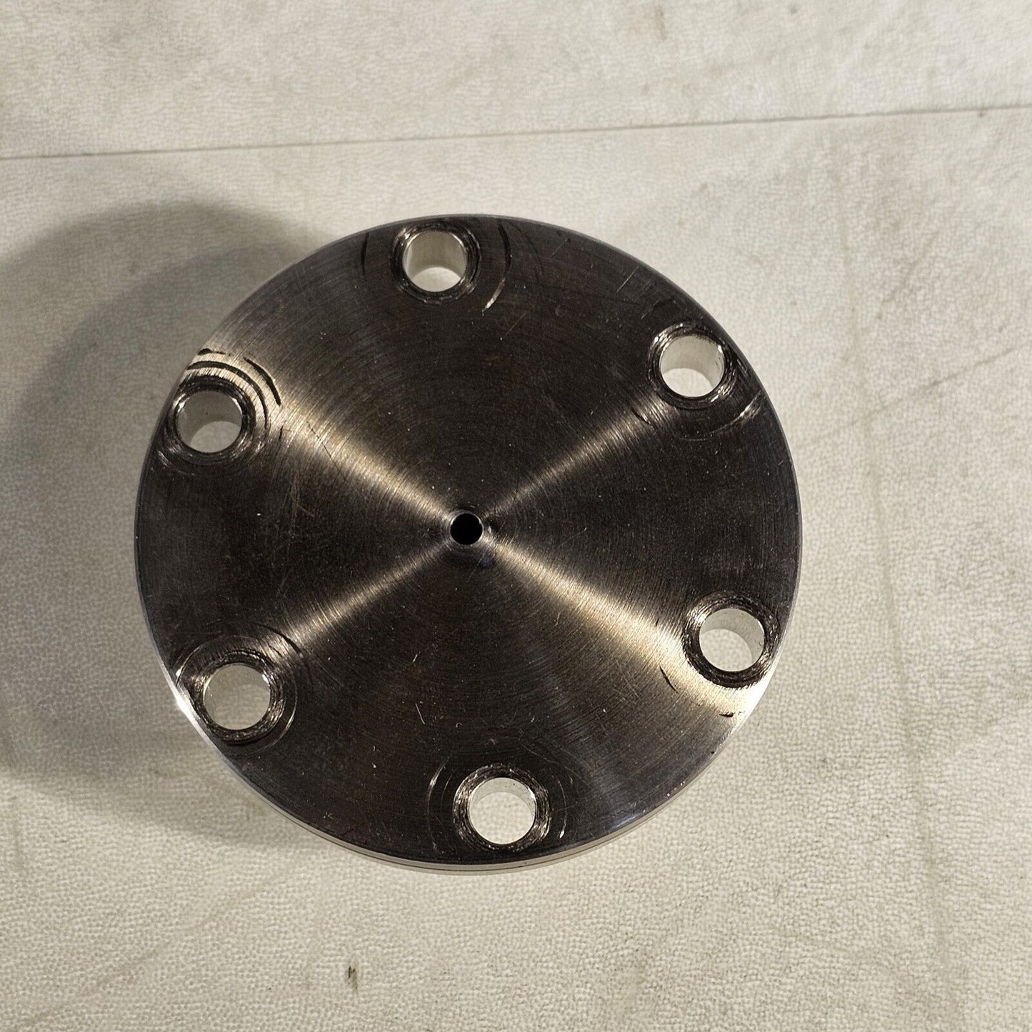 DN35CF 2.75" CF Conflat Gas Feedthrough 1/8" Swagelok Adapter On Vacuum Side