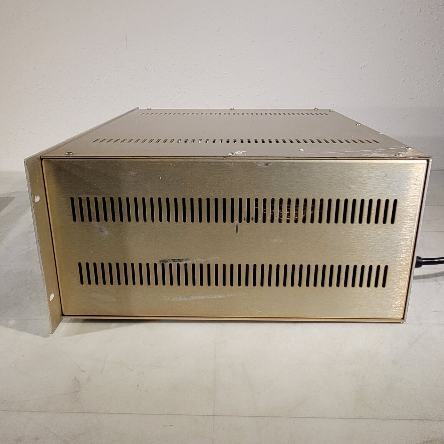 IBM Almaden Single Photon Detector- Missing 3 Knobs And 2 Switches Bent