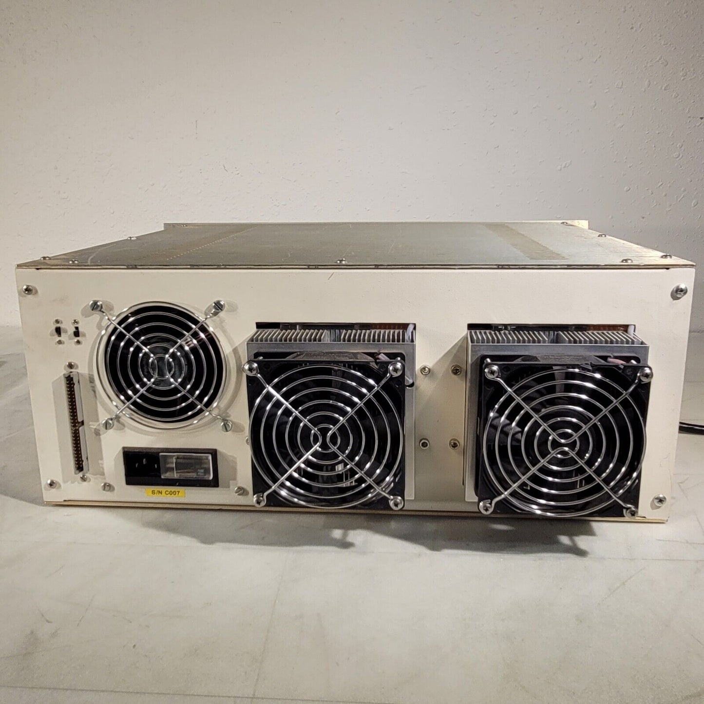 IBM Almaden Single Photon Detector- Missing 3 Knobs And 2 Switches Bent