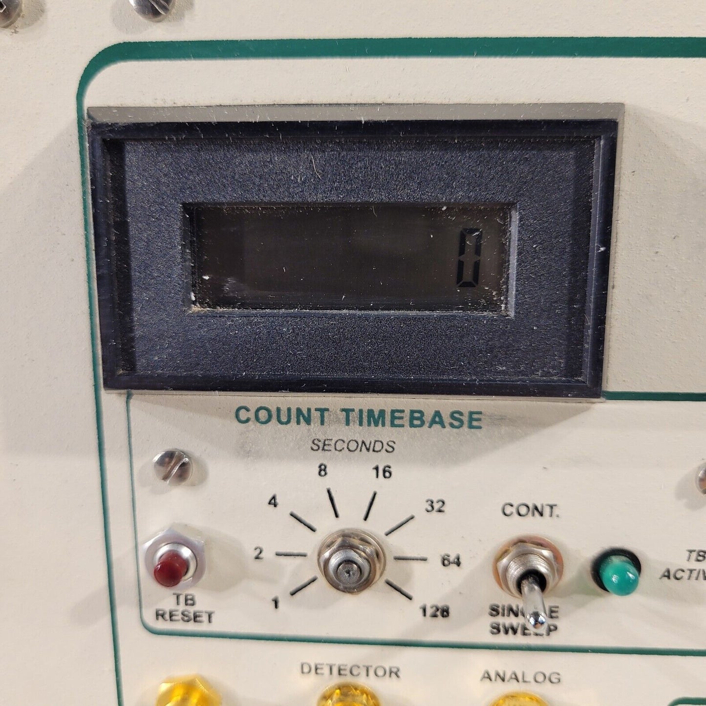 IBM Almaden Single Photon Detector- Missing 3 Knobs And 2 Switches Bent