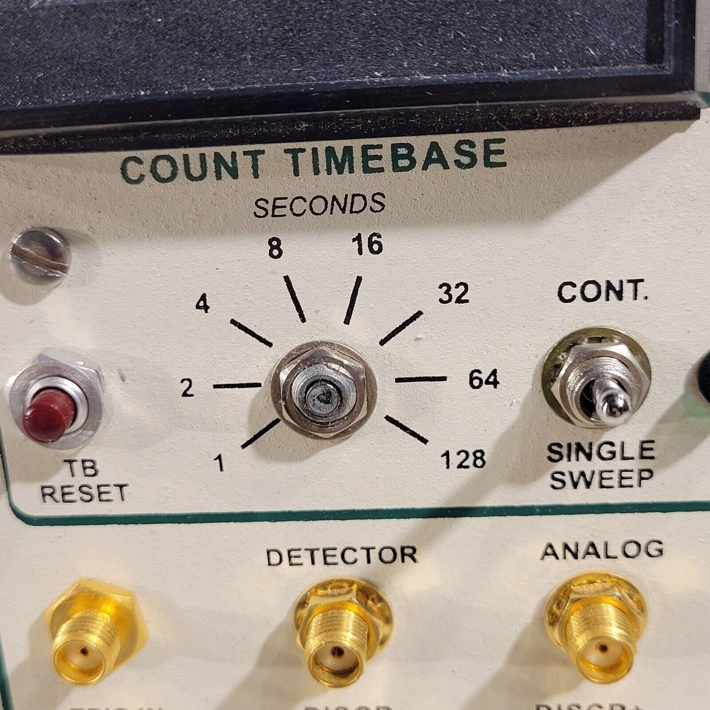 IBM Almaden Single Photon Detector- Missing 3 Knobs And 2 Switches Bent