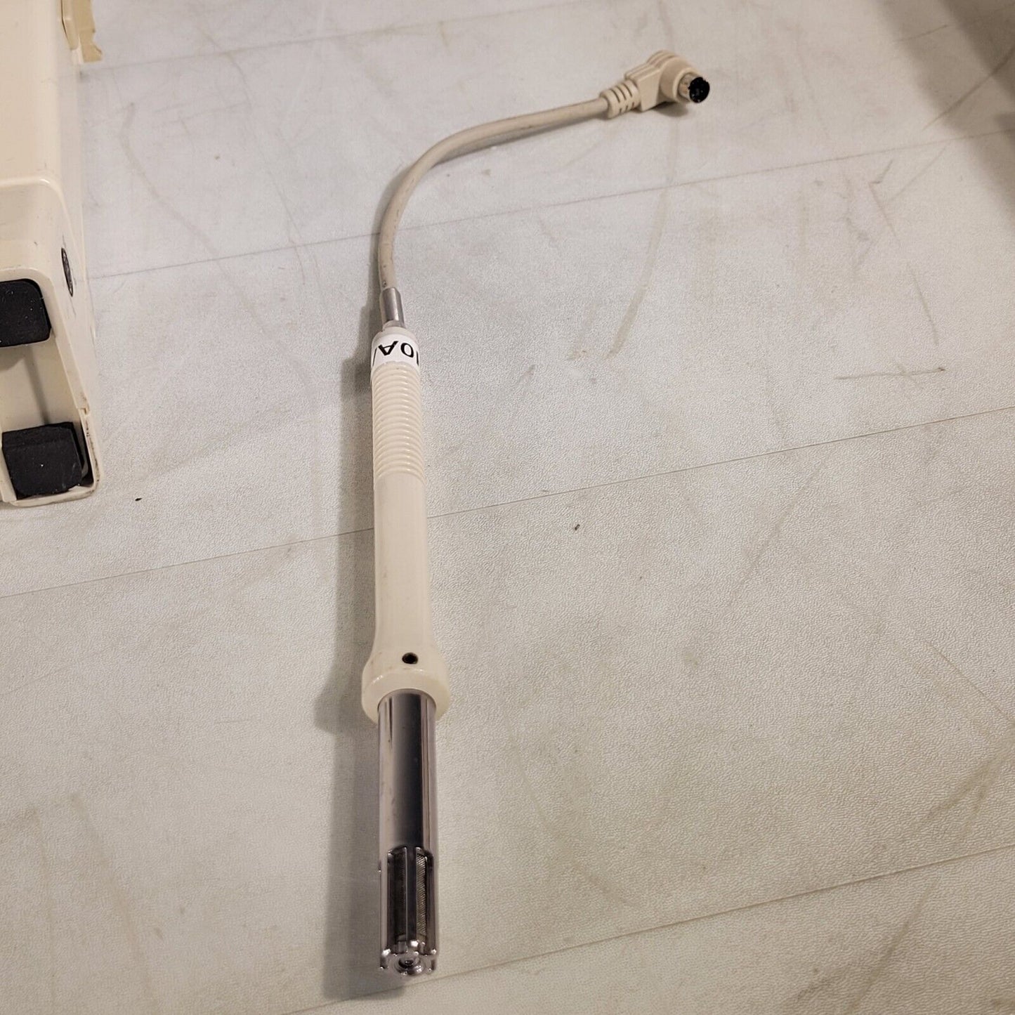 Omega CT485B Temperature Humidity Data Chart Recorder With Probe