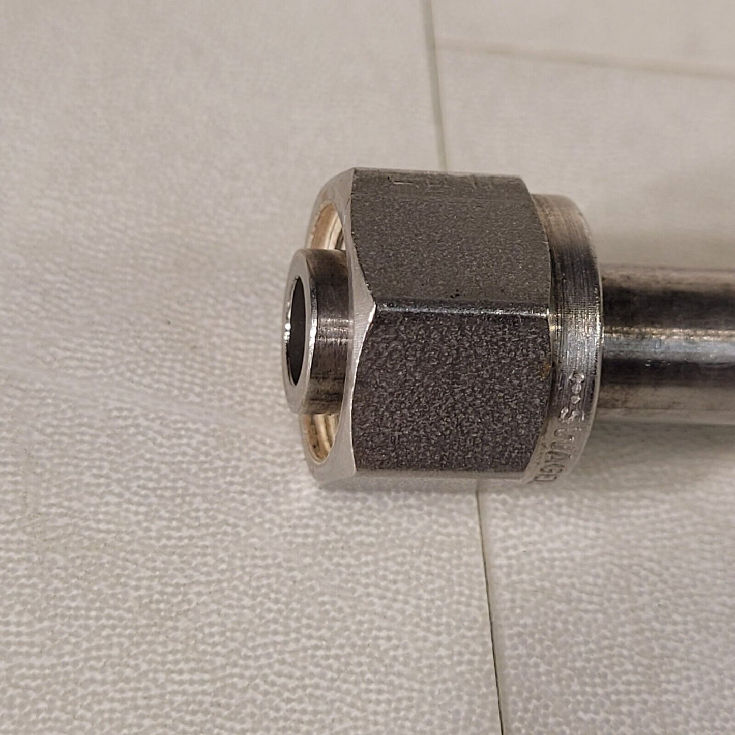 3/8" Swagelok Male-to-Male Adapter Nipple Connector Stainless Steel 3" Length