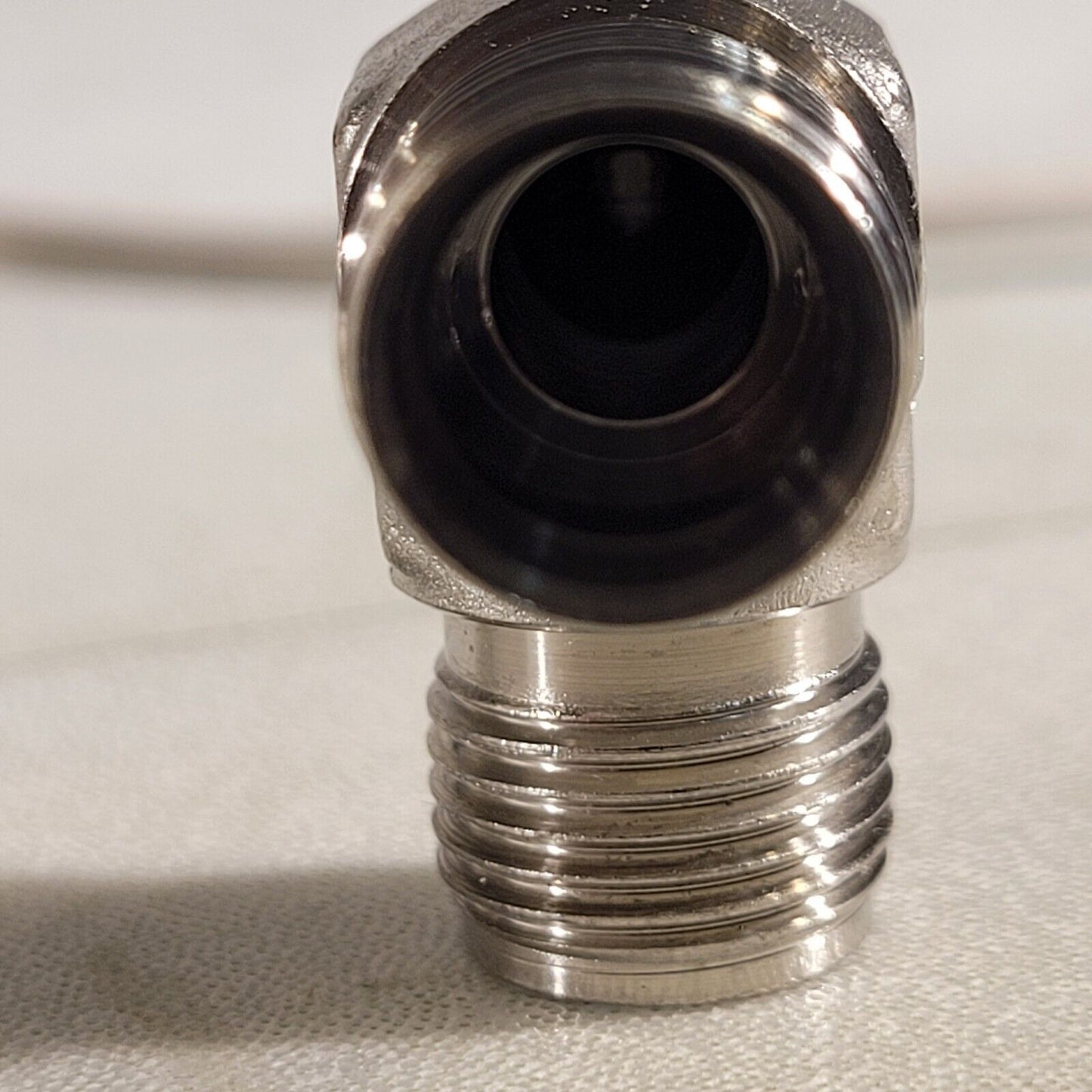 3/8" Swagelok 90 Degree Right Angle Elbow Connector Female-To-Female Adapter