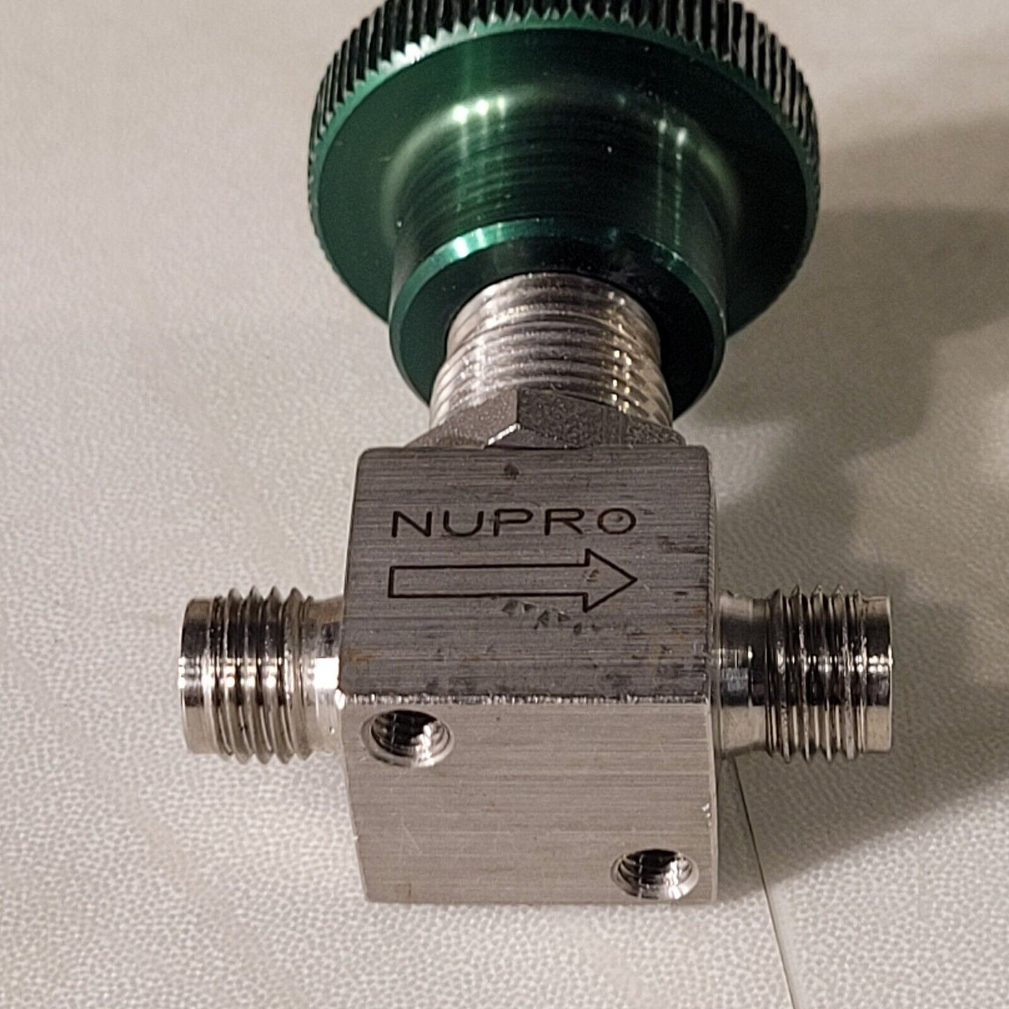 Nupro SS-4H Manual Needle Valve 1/4" Swagelok Connections Stainless Steel Female