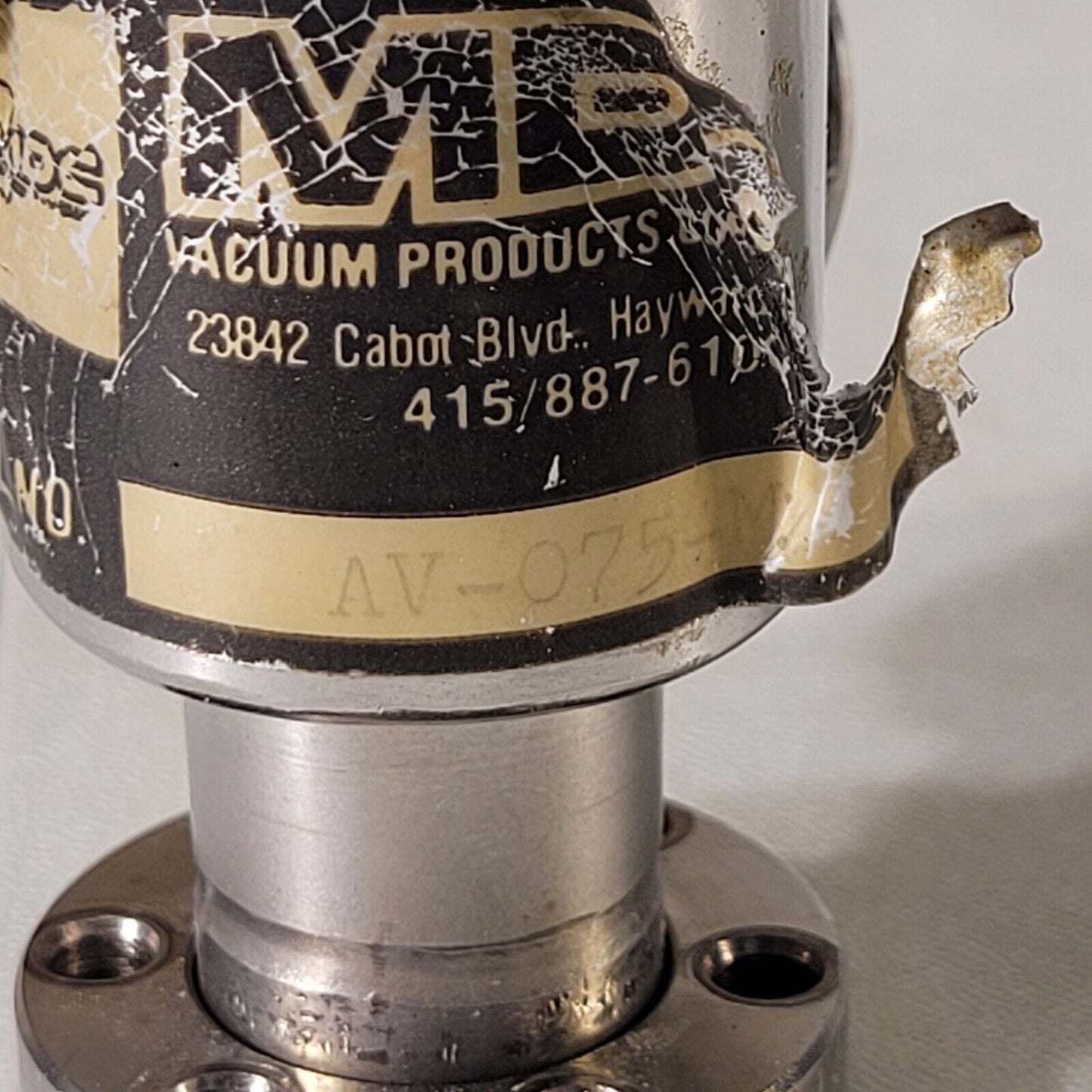 MDC AV-075 1.33" Rotatable DN16CF Manual Right Angle Valve High Vacuum SS