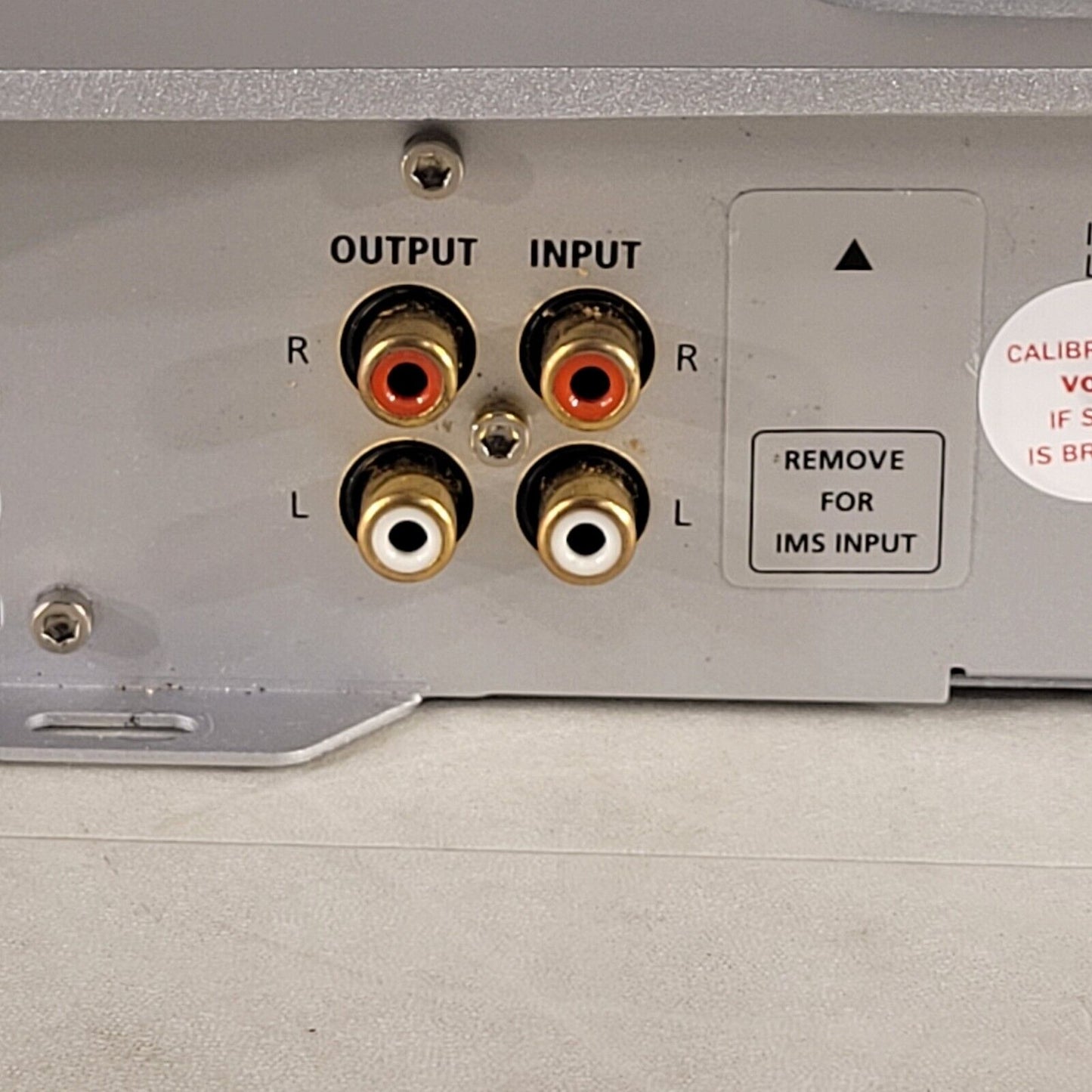 Infinity Reference 1600a Subwoofer Sub Amplifier 600 Watts RMS x 1 at 2 ohms
