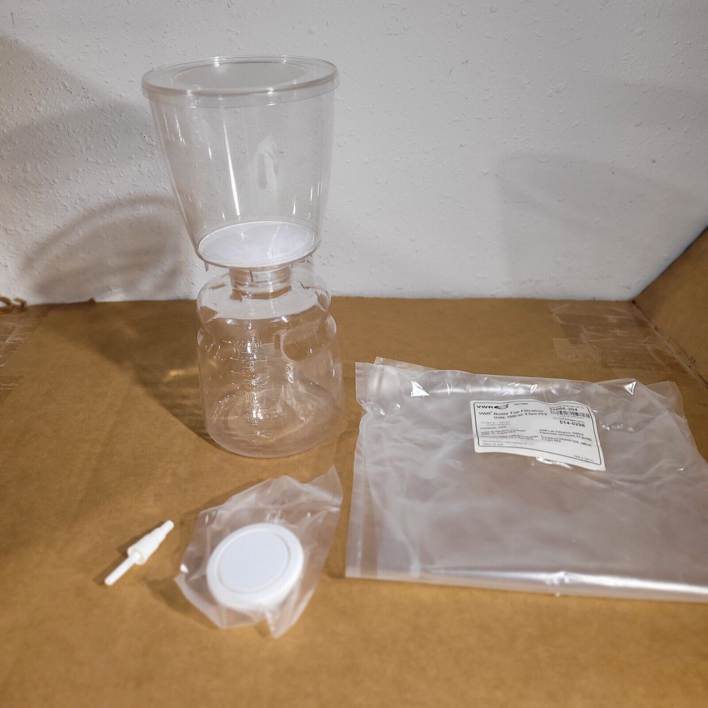 VWR 97066-204 Bottle Top Filtration Units 1000ml 0.2um PES Old Stock