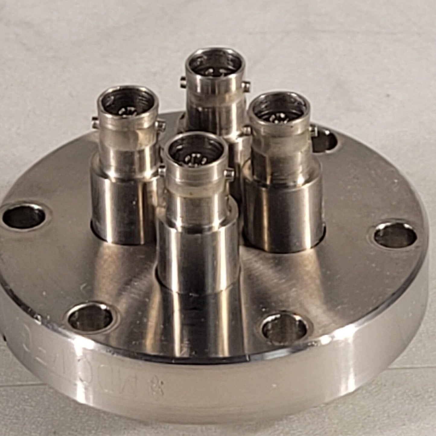 MDC 2.75" CF Conflat BNC Feedthrough Blank DN35CF High Vacuum 4x BNC Ports