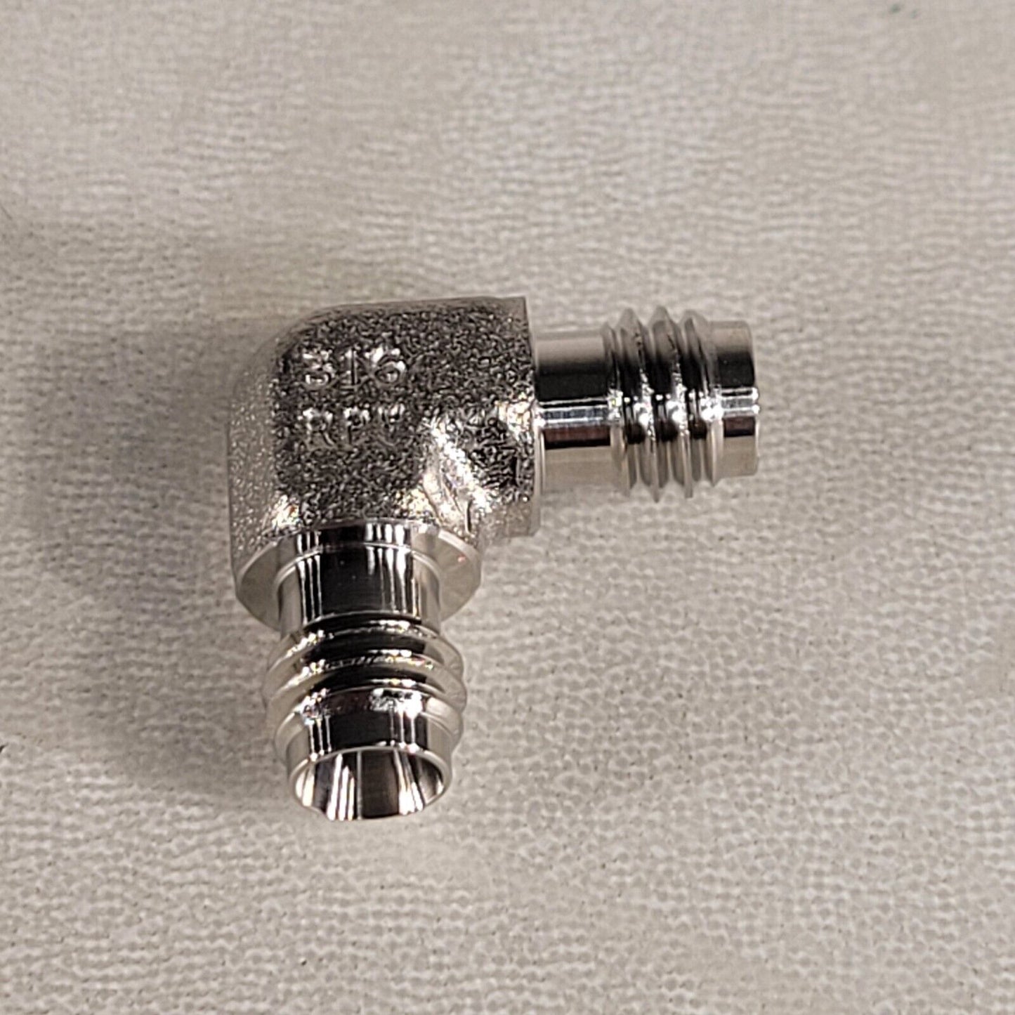 1/8" Swagelok Elbow 90 Degree Right Angle Male To Male Adapter