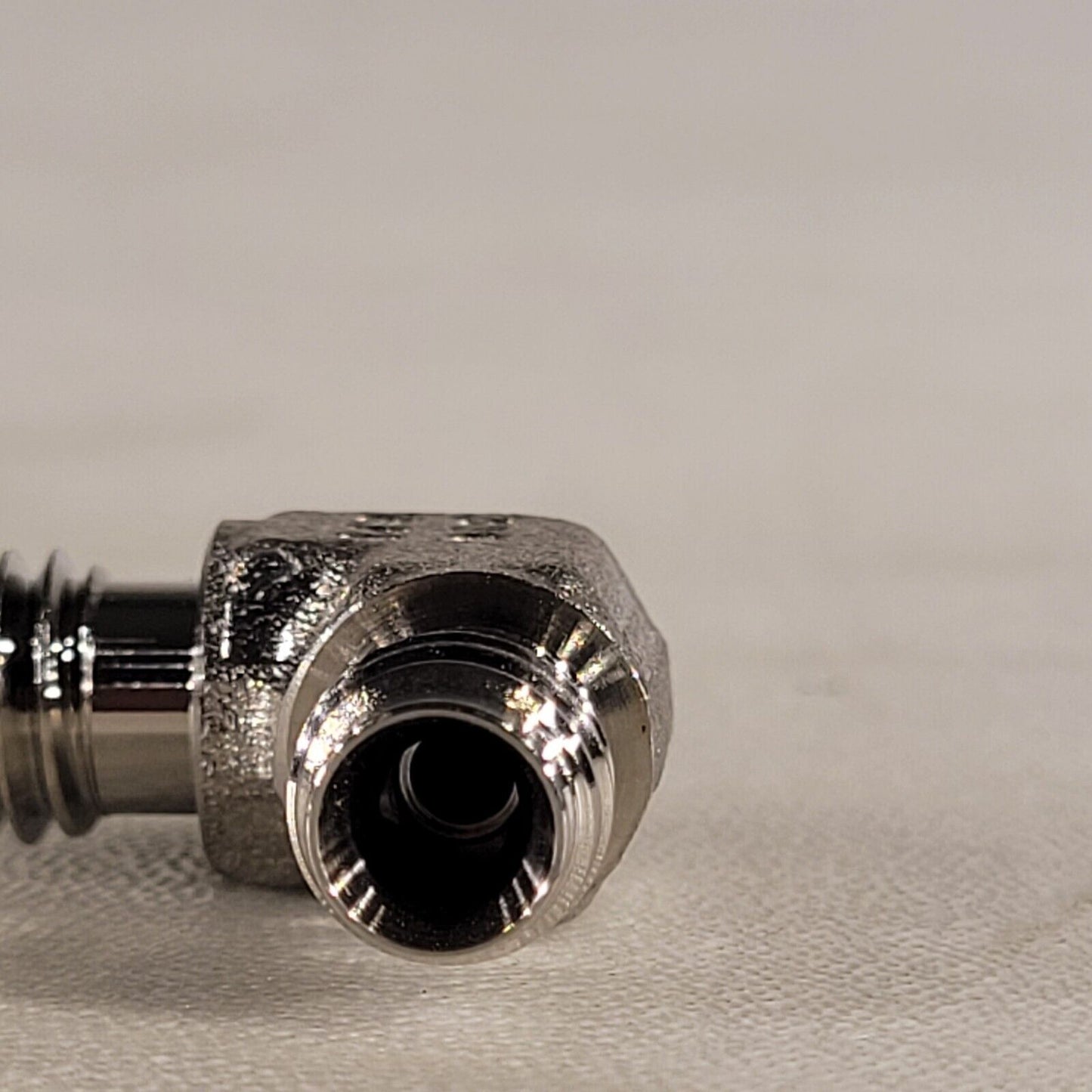 1/8" Swagelok Elbow 90 Degree Right Angle Male To Male Adapter