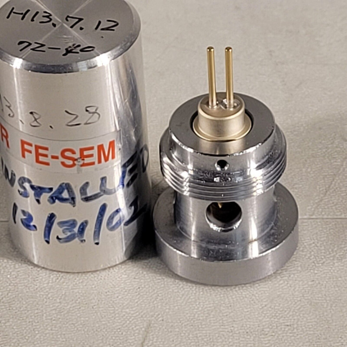 FE-SEM H14.7.12 Scanning Electron Microscope H- Series Tungsten Source Filament