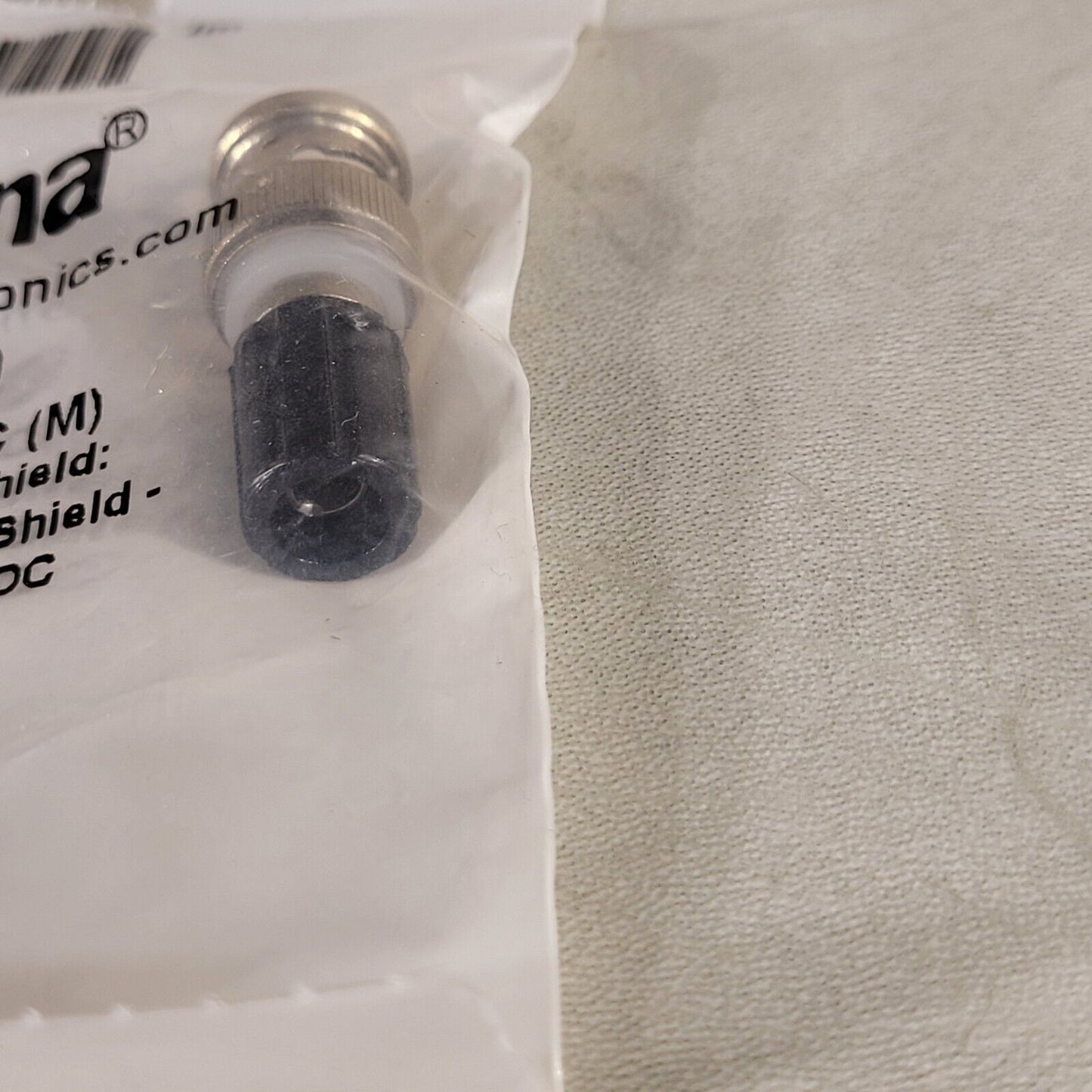 Pomoma 3430-0 Black Bind Post BNC To Banana Plug 1929140