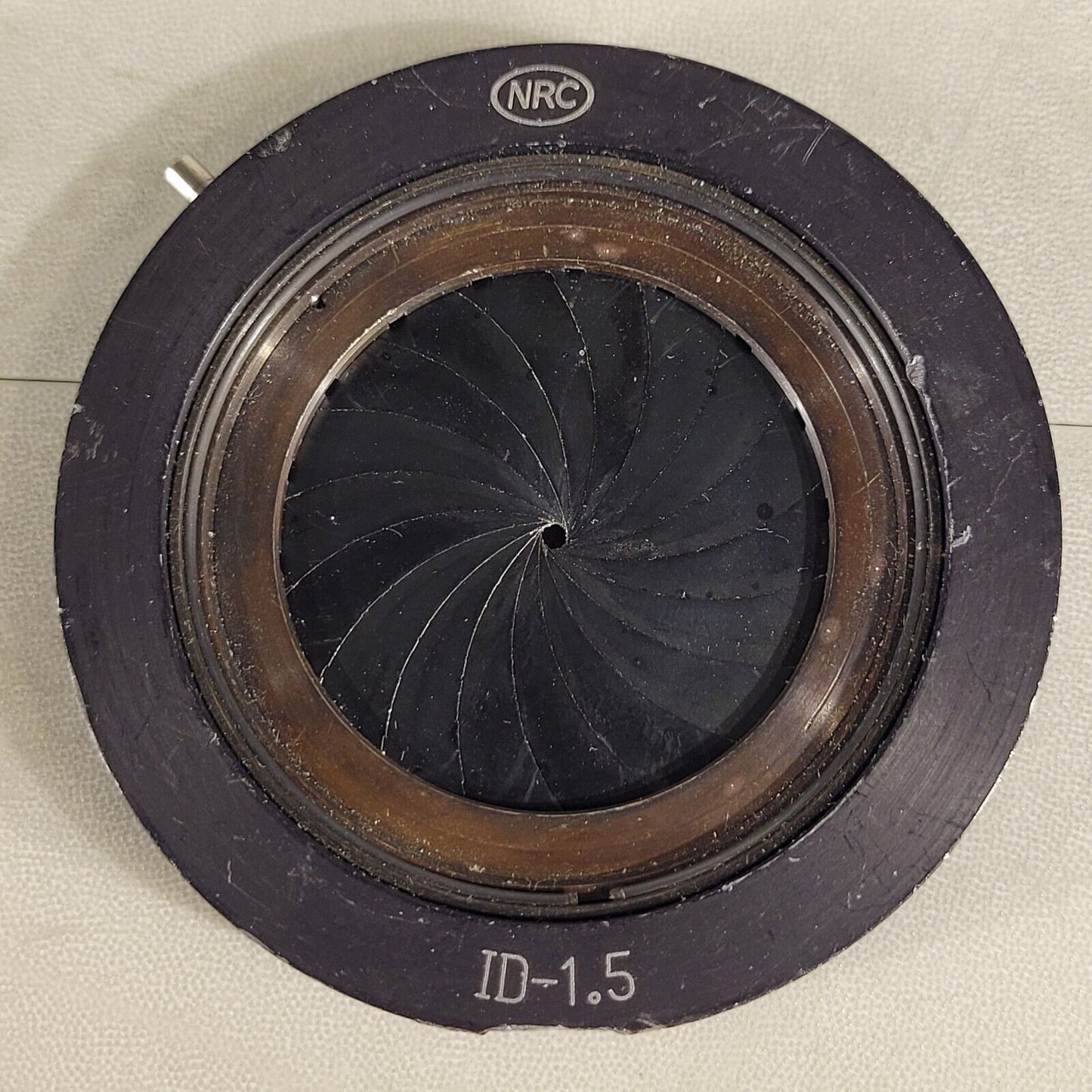 NRC Newport MKS ID-1.5 Iris Aperture Diaphragm Optical Apature
