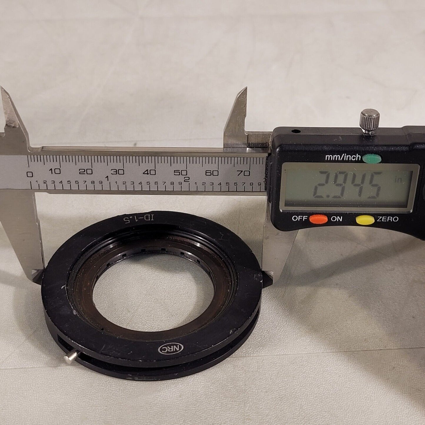 NRC Newport MKS ID-1.5 Iris Aperture Diaphragm Optical Apature