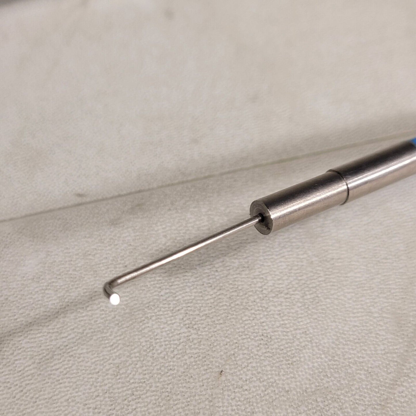 Dolan-Jenner Fiberoptic Cable .6m Length 1.5mm Diameter Curved Connector Mini
