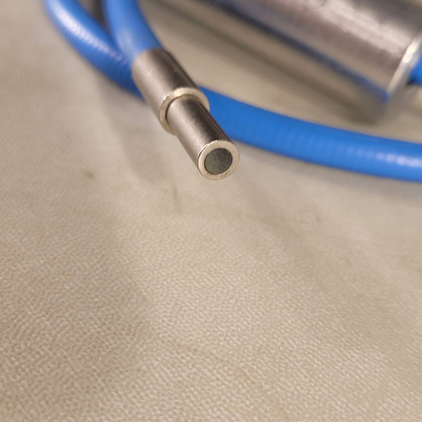 Dolan-Jenner Fiberoptic Cable .9m Legth Curved Connector 4.75mm Diameter Conn