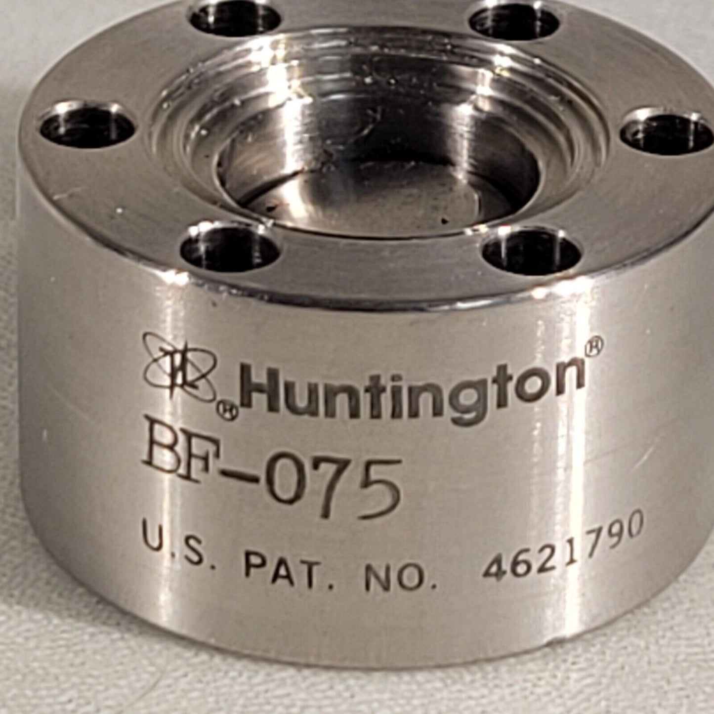 Huntington BF-075 Manual Butterfly Valve 1.33" CF Conflat DN16CF High Vacuum UHV