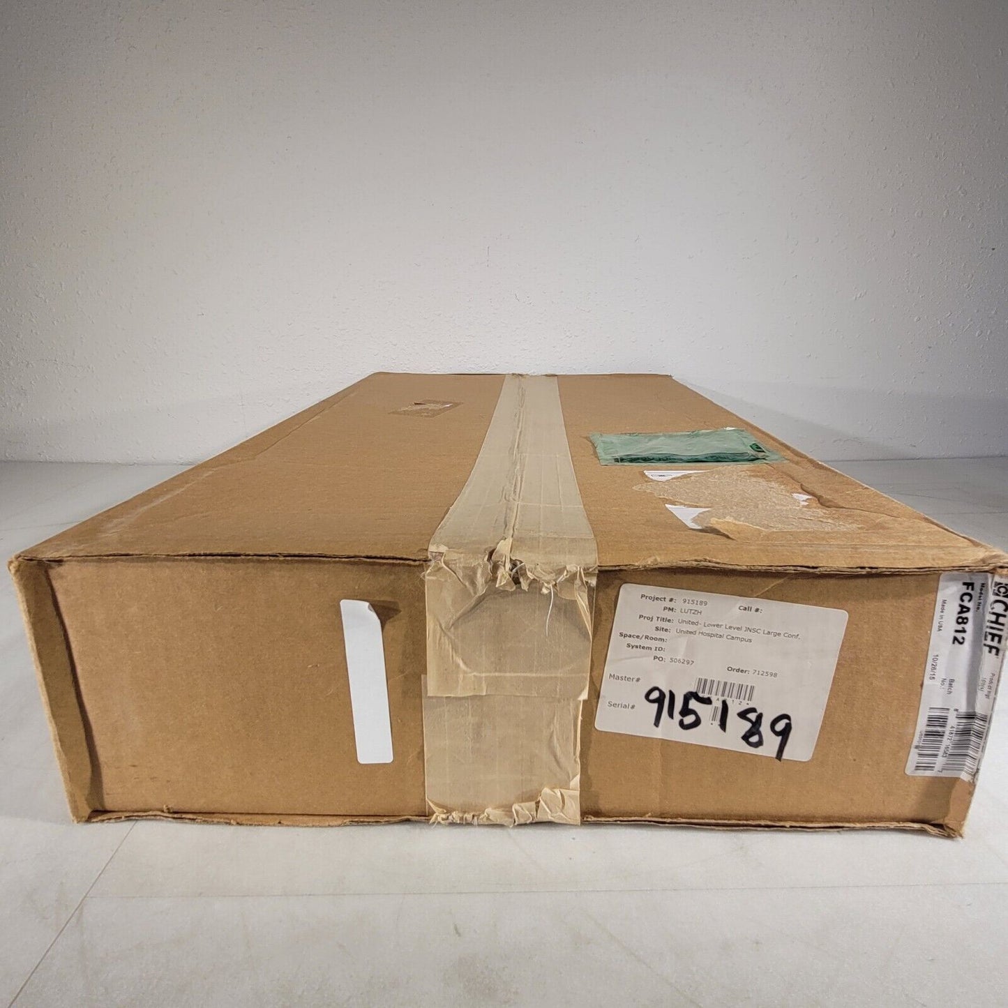 Chief FCA812 Fusion Lower Component Shelf XL Displays New