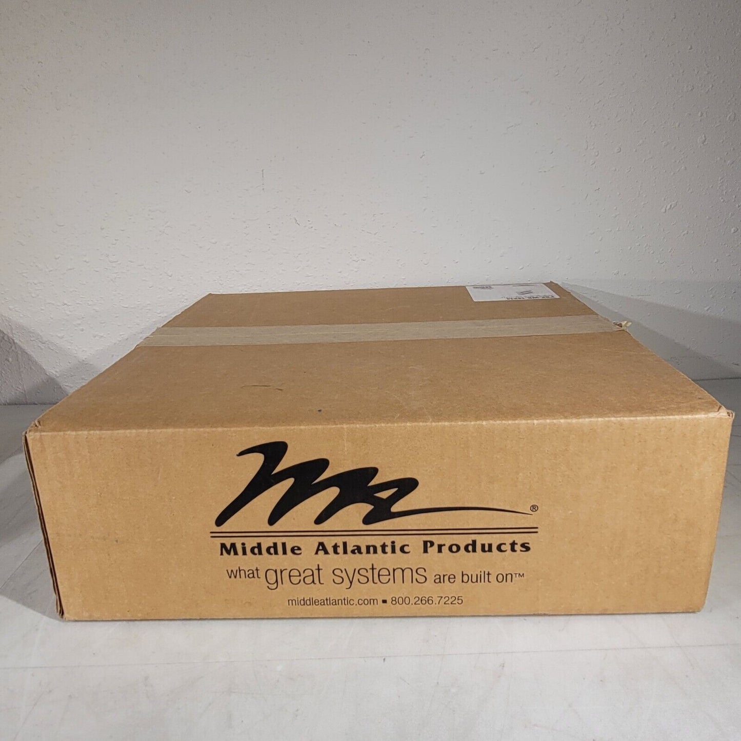 Middle Atlantic 14 x 14" Series In-Wall Box with Two Lever Lock PRX-WB-14X14