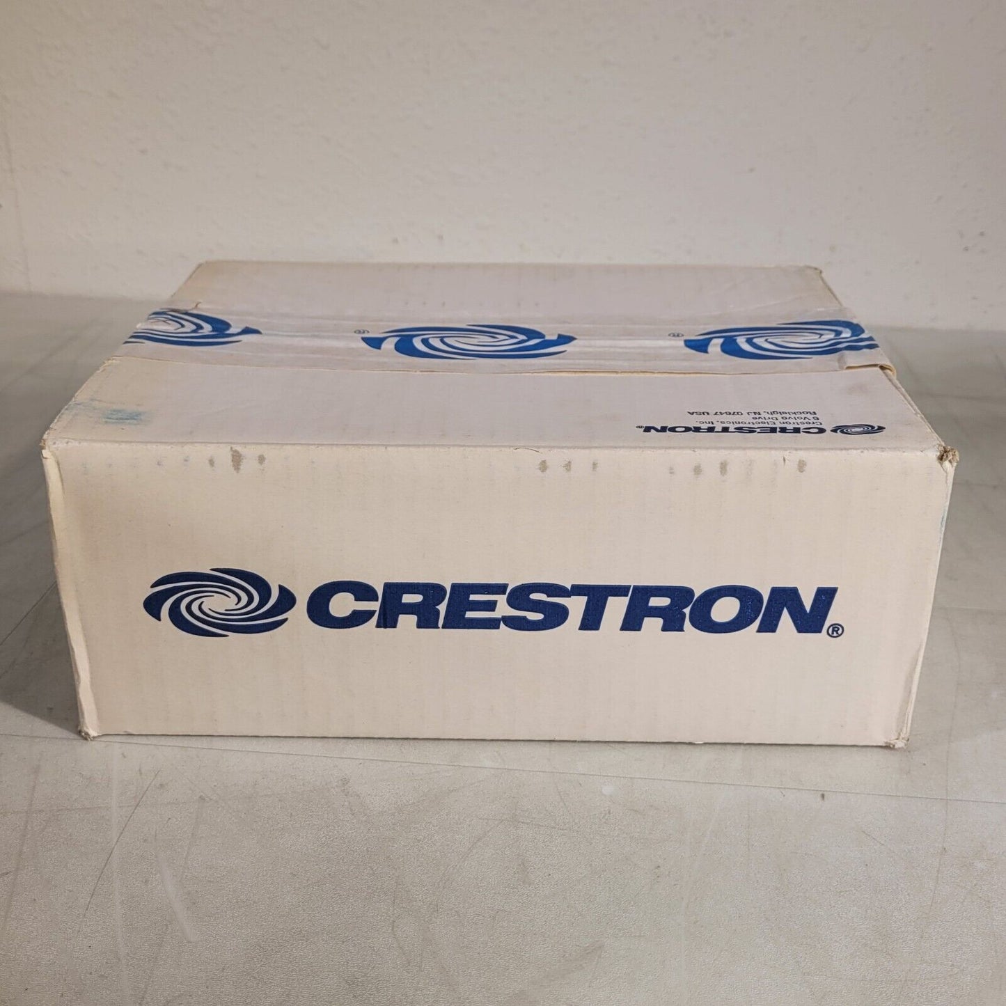 Crestron SSW-PCB / SSW-100 Light Up Room Availability Hallway Sign, Wall Mount