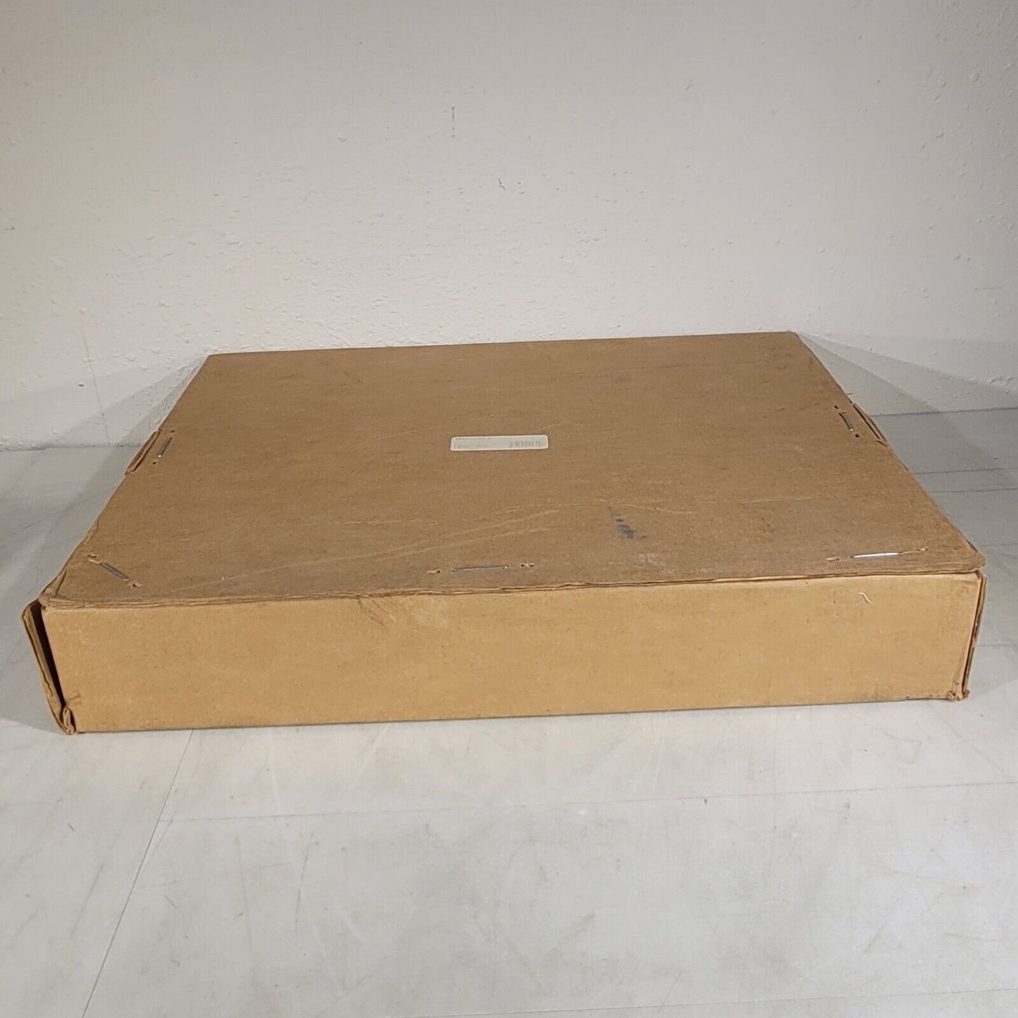Middle Atlantic WUSS20.5 Wide Unit Shelf System 50lb Capacity