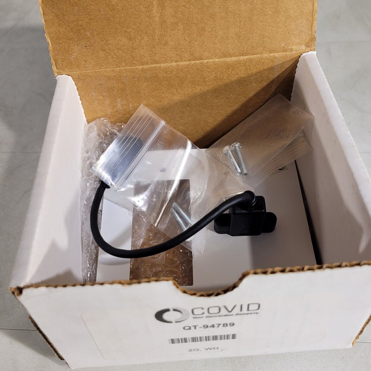 Covid QT-94789 Mounting Plate With USB-A Port Hardware Included
