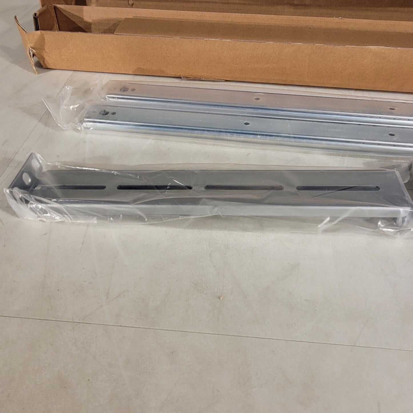 SUPERMICRO CSE-PT8L 1U Rack Mount Rail Kit