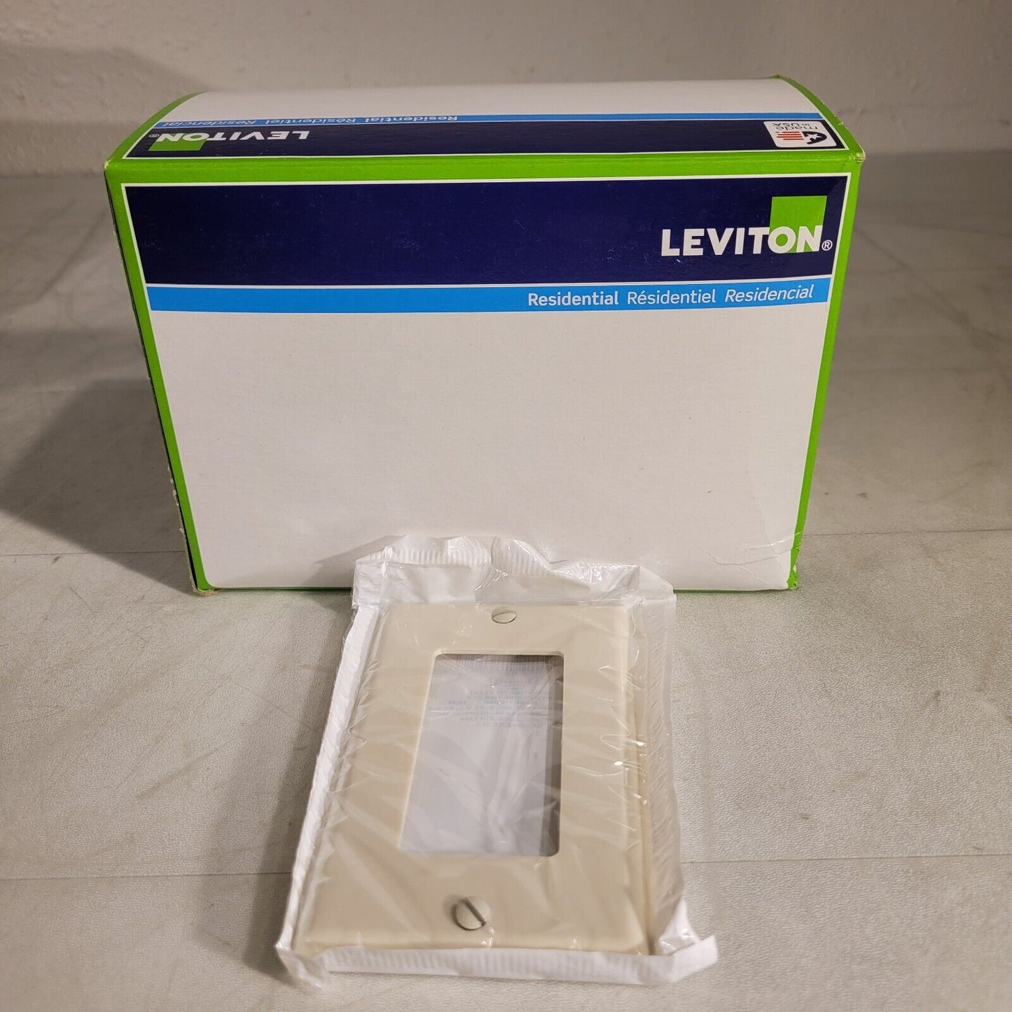20-Pack Leviton 80401-T 1-Gang, Decora/GFCI Device Wallplate, Standard Almond