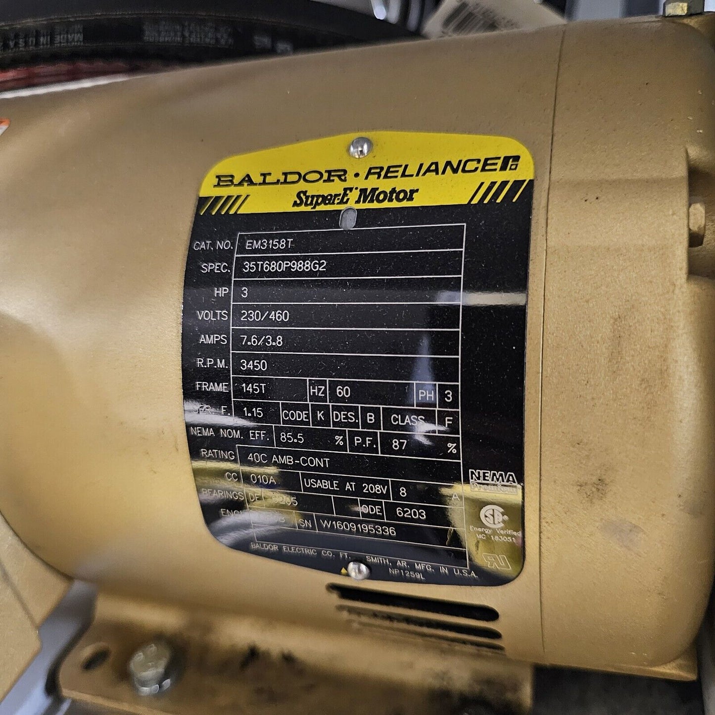 BeaconMedaes Duplex 3HP Oil-Less Scroll Laboratory Air Compressor System 460V
